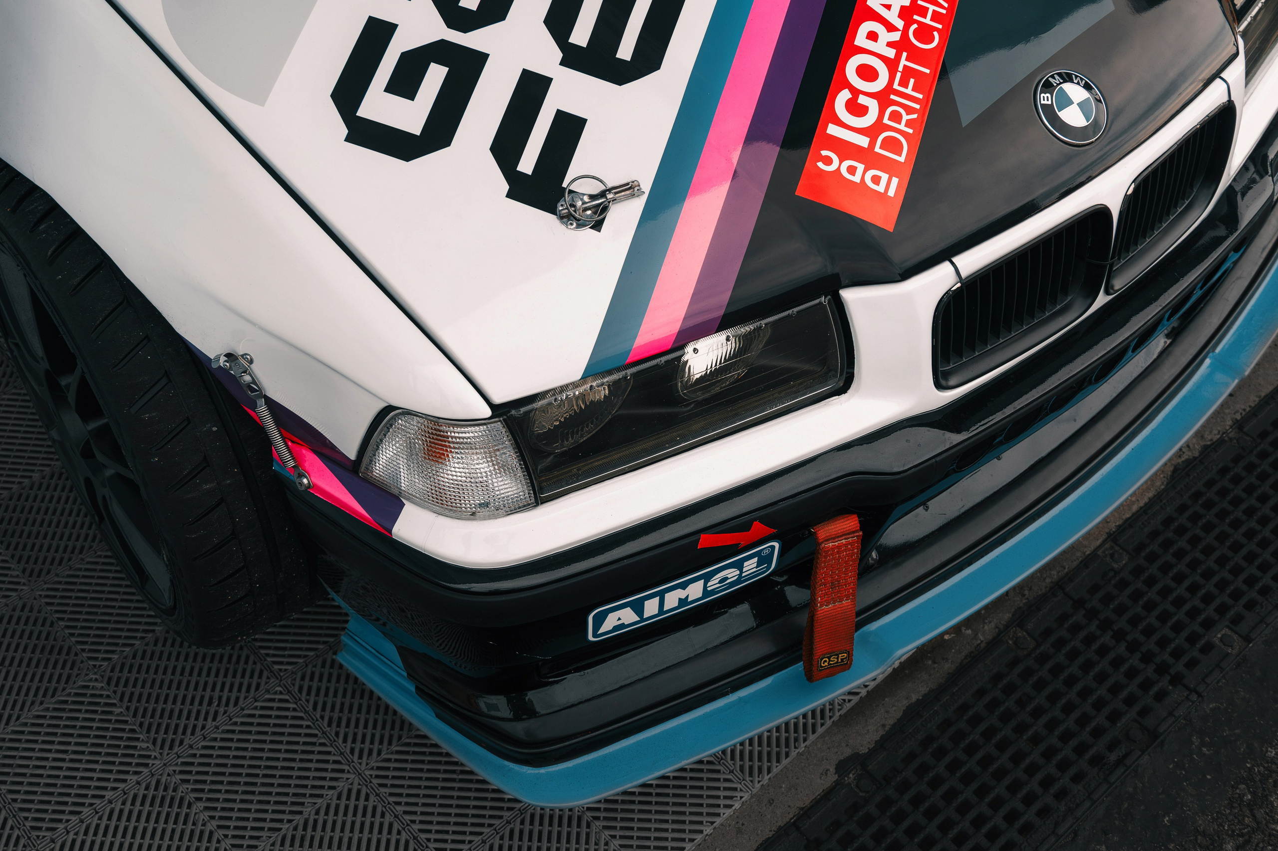 IDDC Этап 2: Бетонный Колизей и блогеры в деле