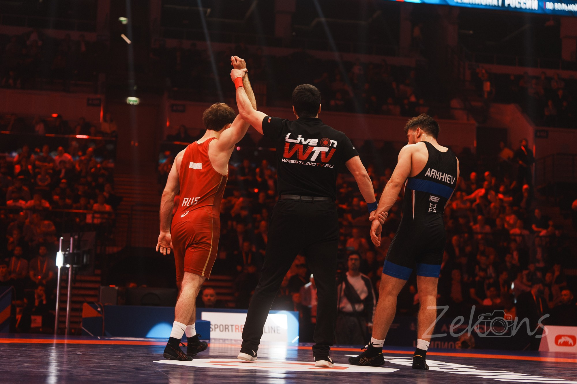 Чемпионат России по вольной борьбе 2025 (Москва). Zekons. Фото, видео, нейросети