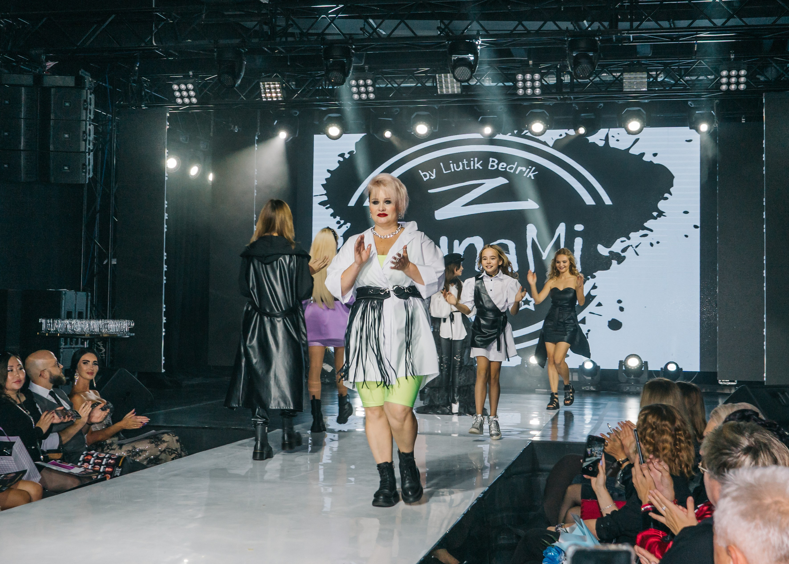 World fashion. Женский фотограф в Москве Анастасия Сидорова