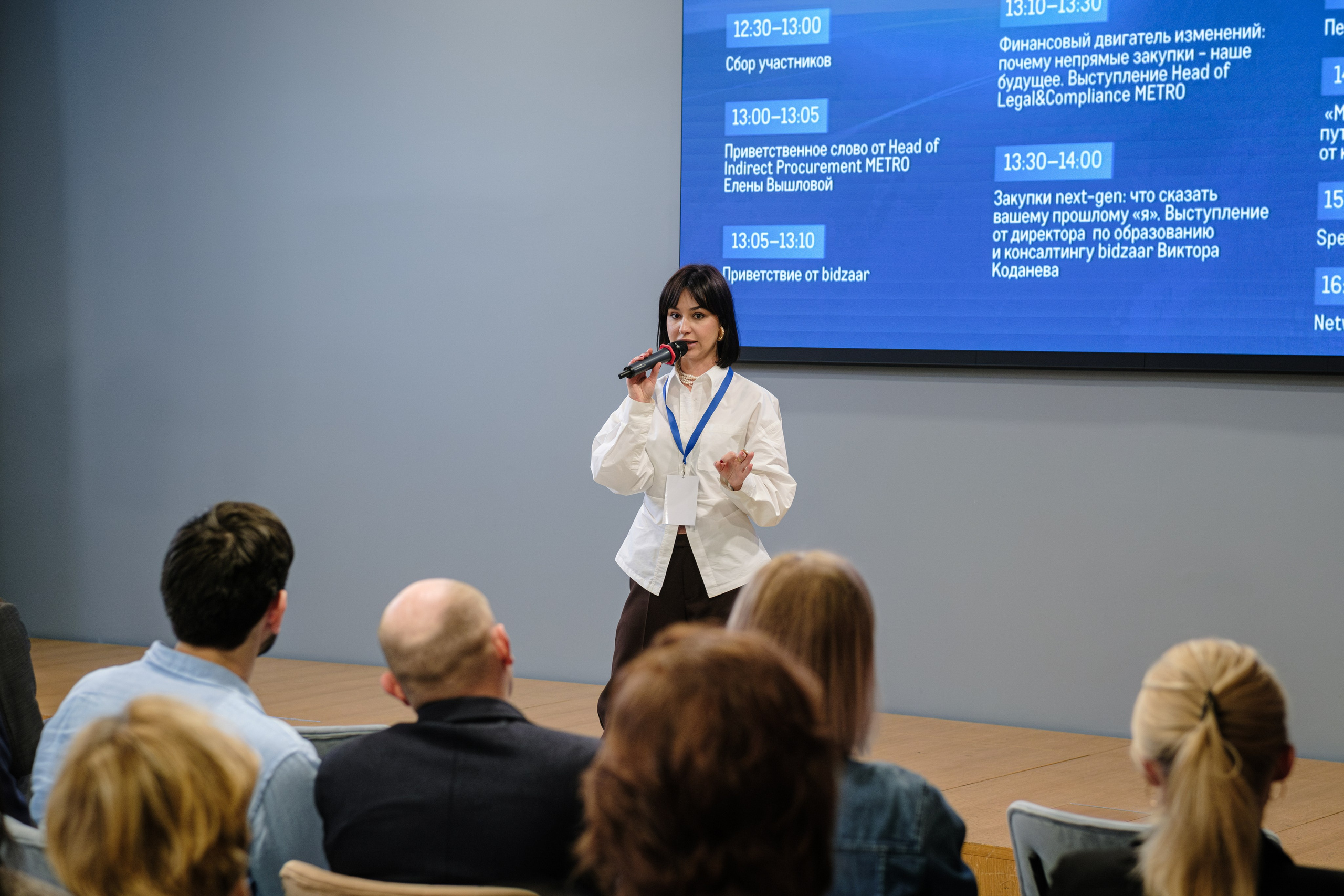 METRO. Репортажный и портретный фотограф в Москве Илья Спиридонов