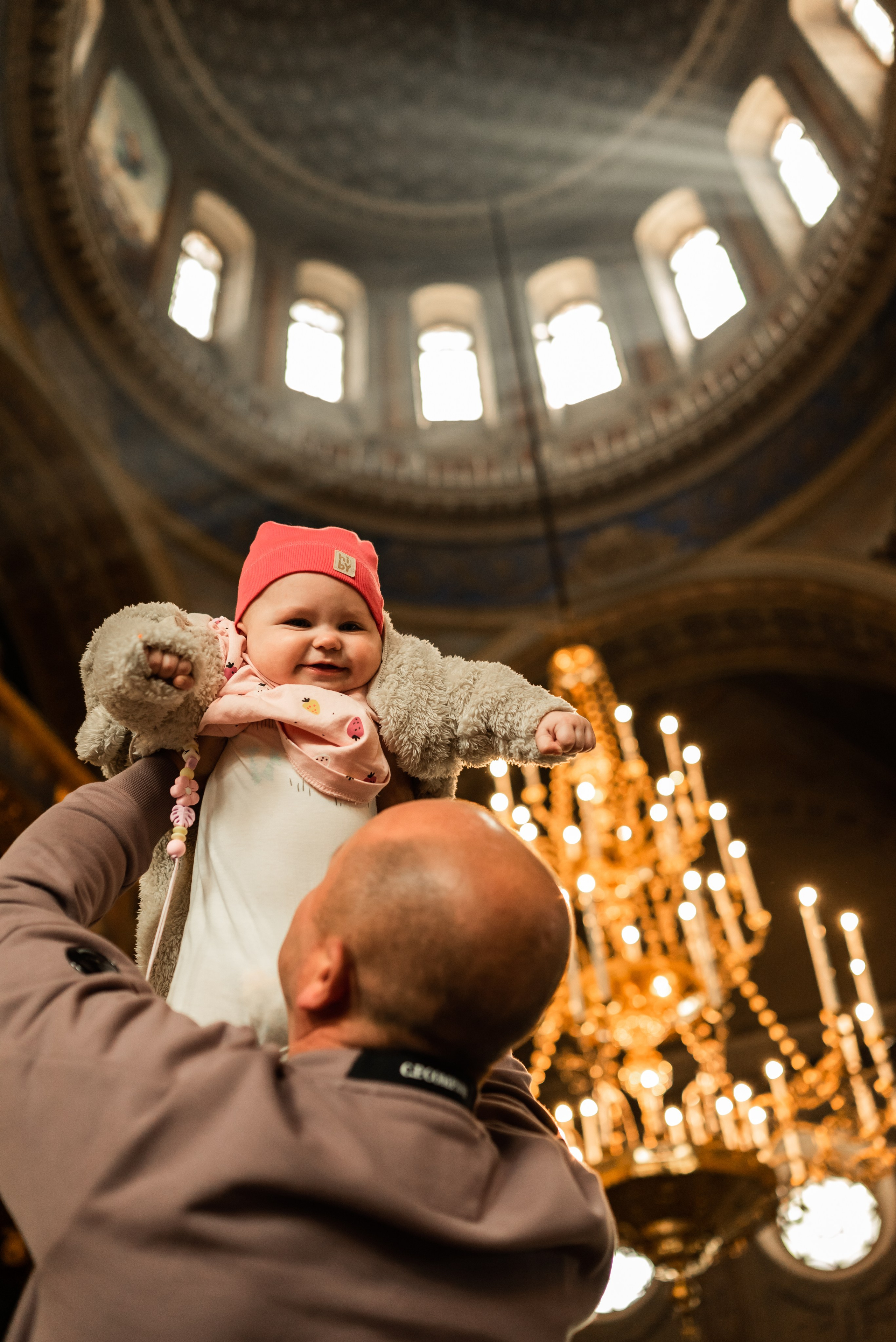 Крещение в Храме Мартина святителя на таганке. Фотограф Ксения Огородова портфолио