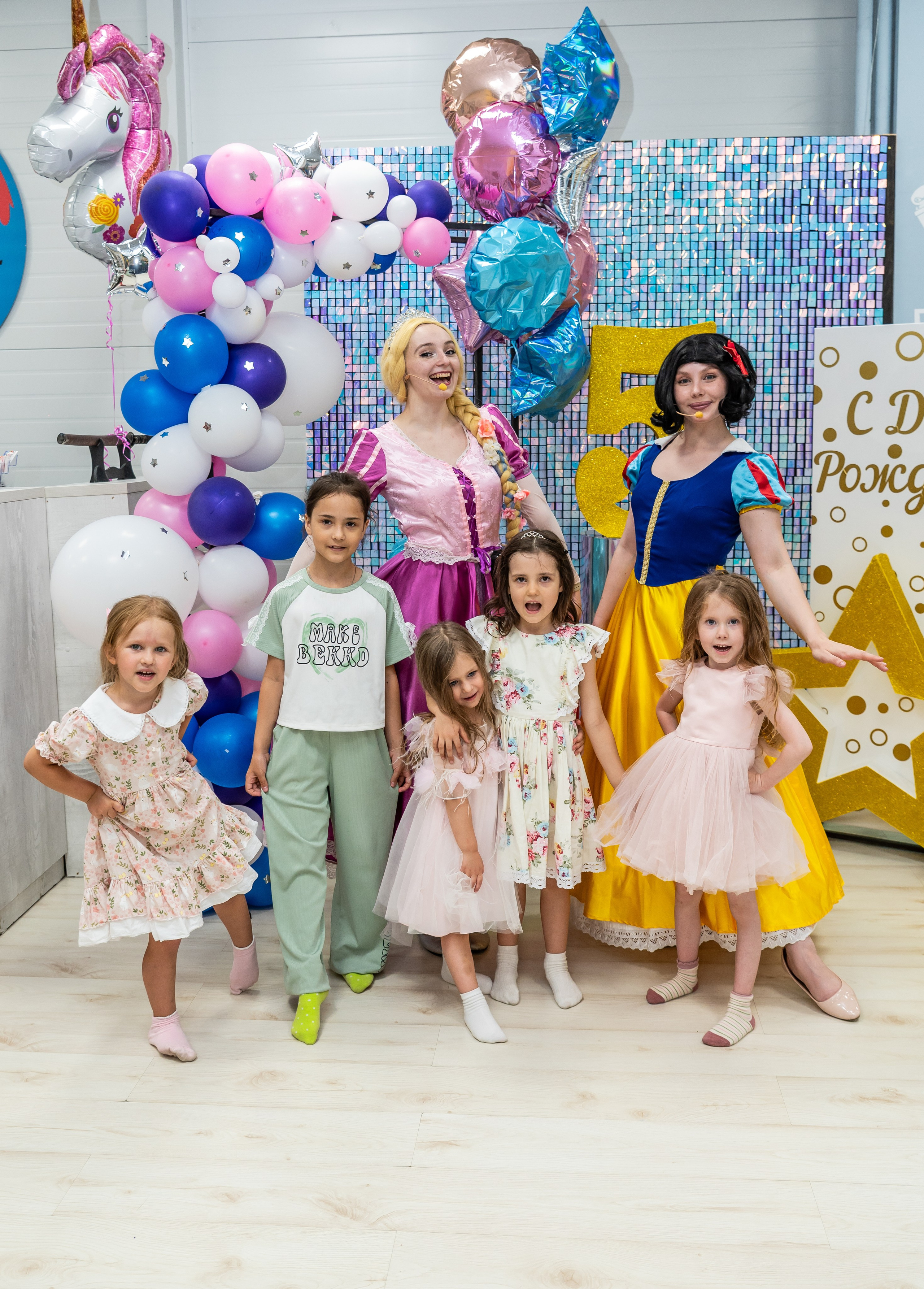 Игротека Ниндзя Кидс. Я Ольга Казанцева, фотографирую снимаю ваши киноистории и печатаю фото и цифровые портреты на холсте