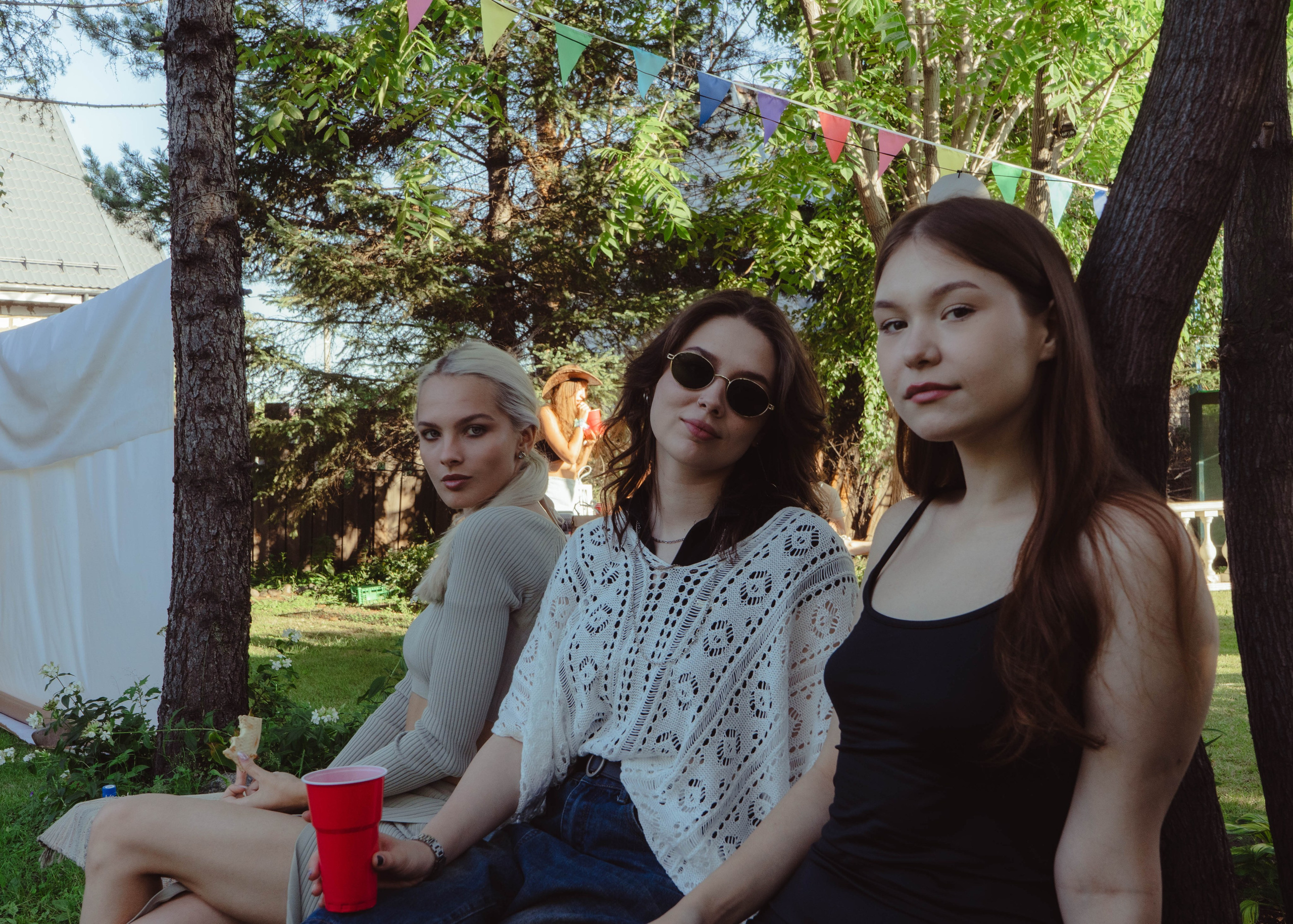 Гавайская вечеринка. Кир Анисин. Режиссер & фотограф