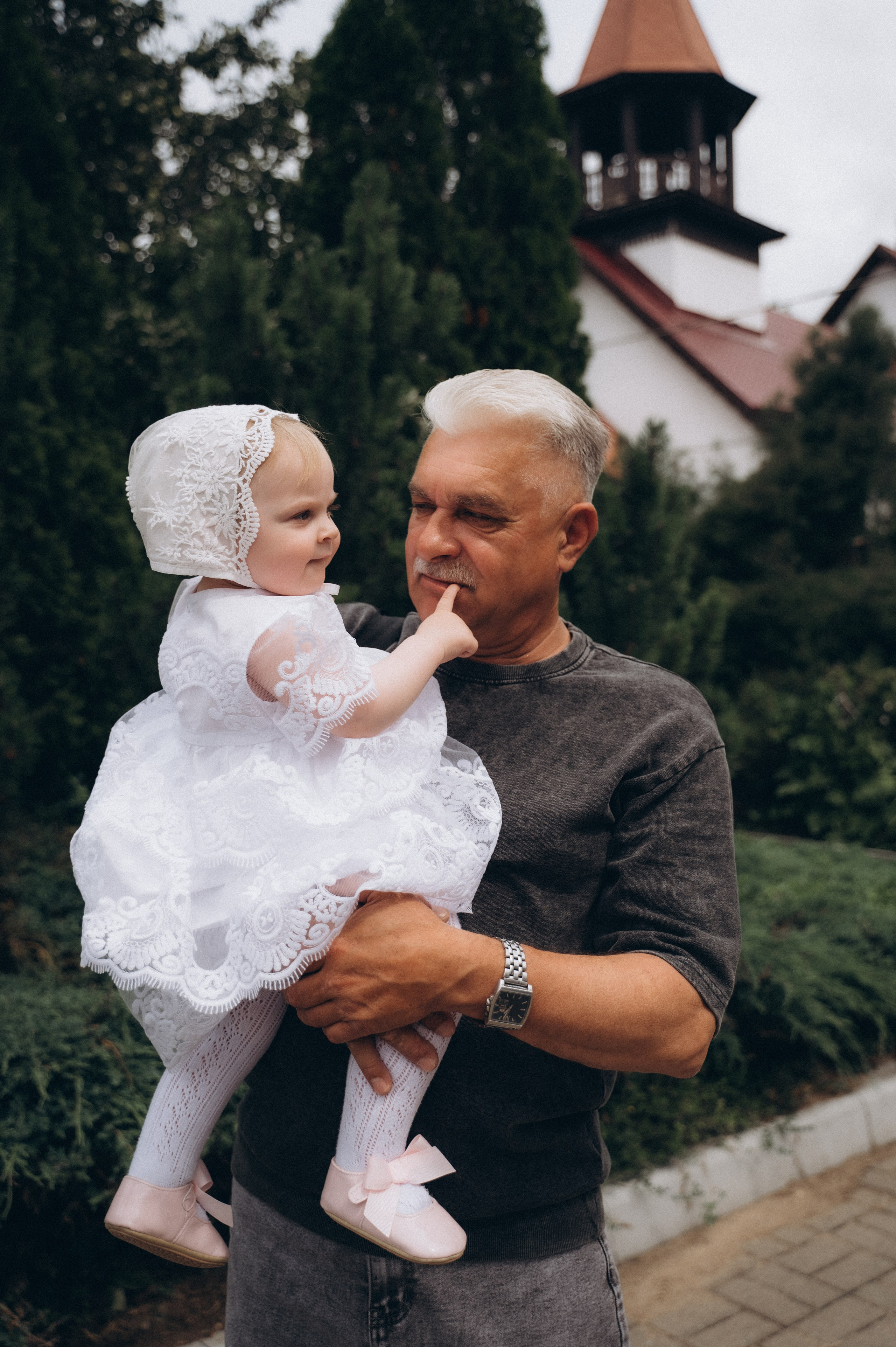 Крещение Владиславы (Криптовый храм в честь собора Новомучеников и Исповедников земли Белорусской). Семейный фотограф в Минске Дарья Дреко