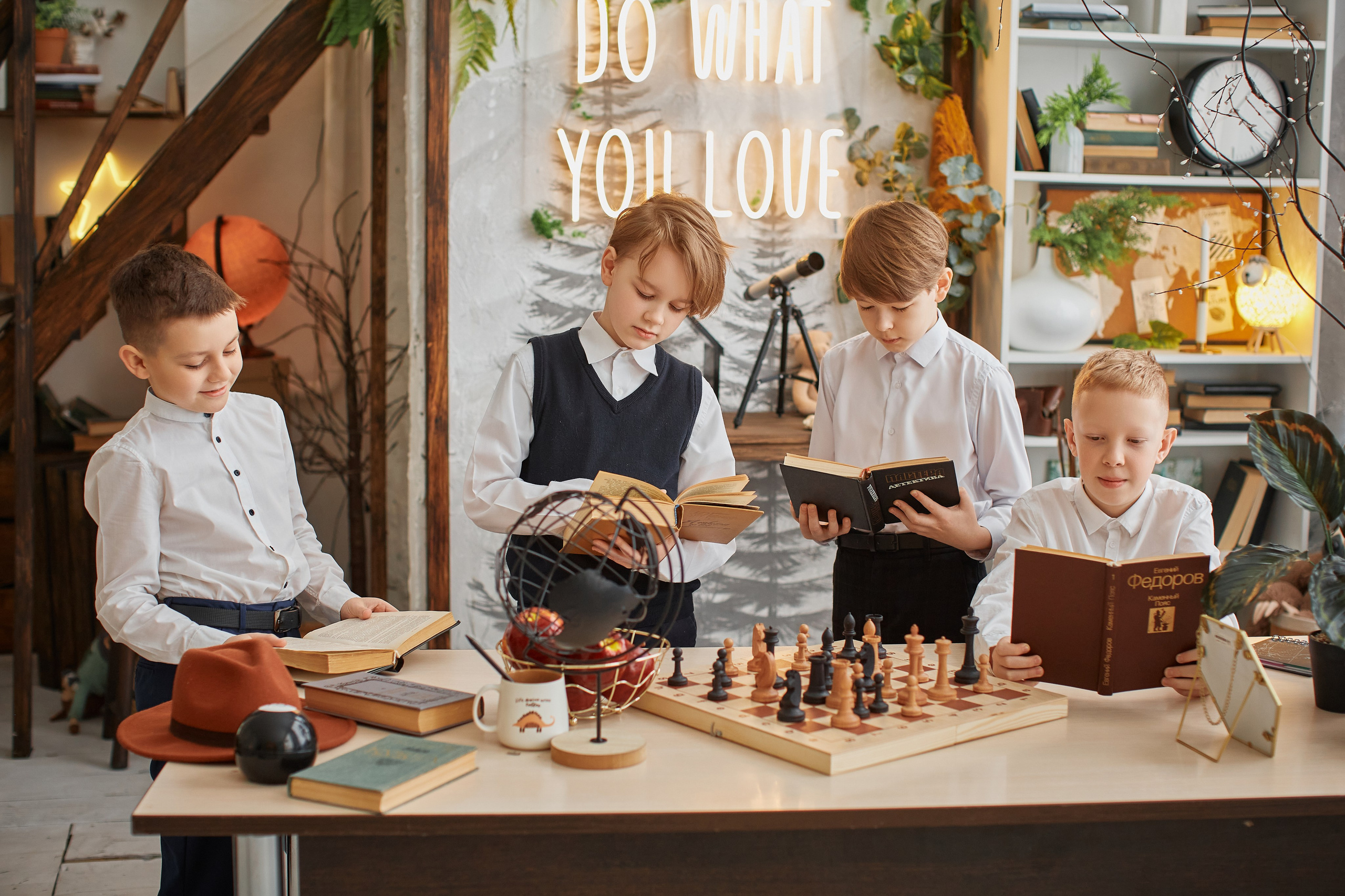 Группы. Выпускные альбомы в городе Курган для всех