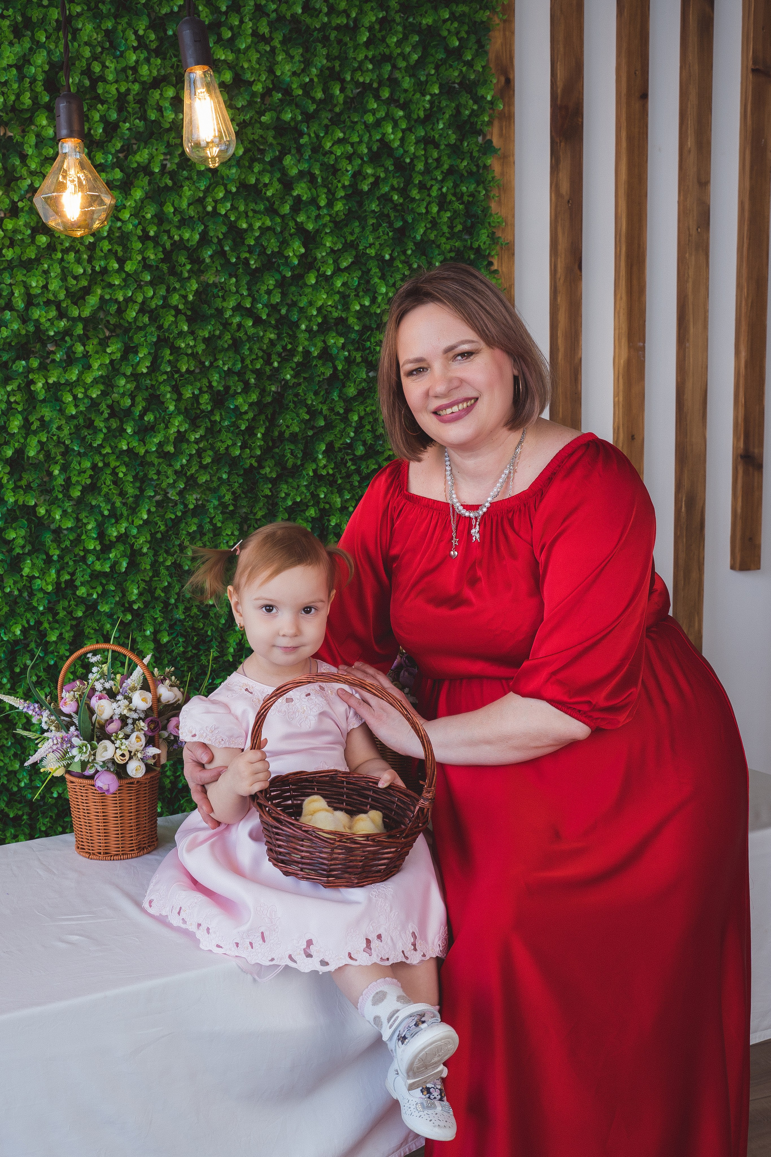 Пасхальный фотодень с цыплятами и кроликами. Фотограф Маргарита Слободянина в Хабаровске