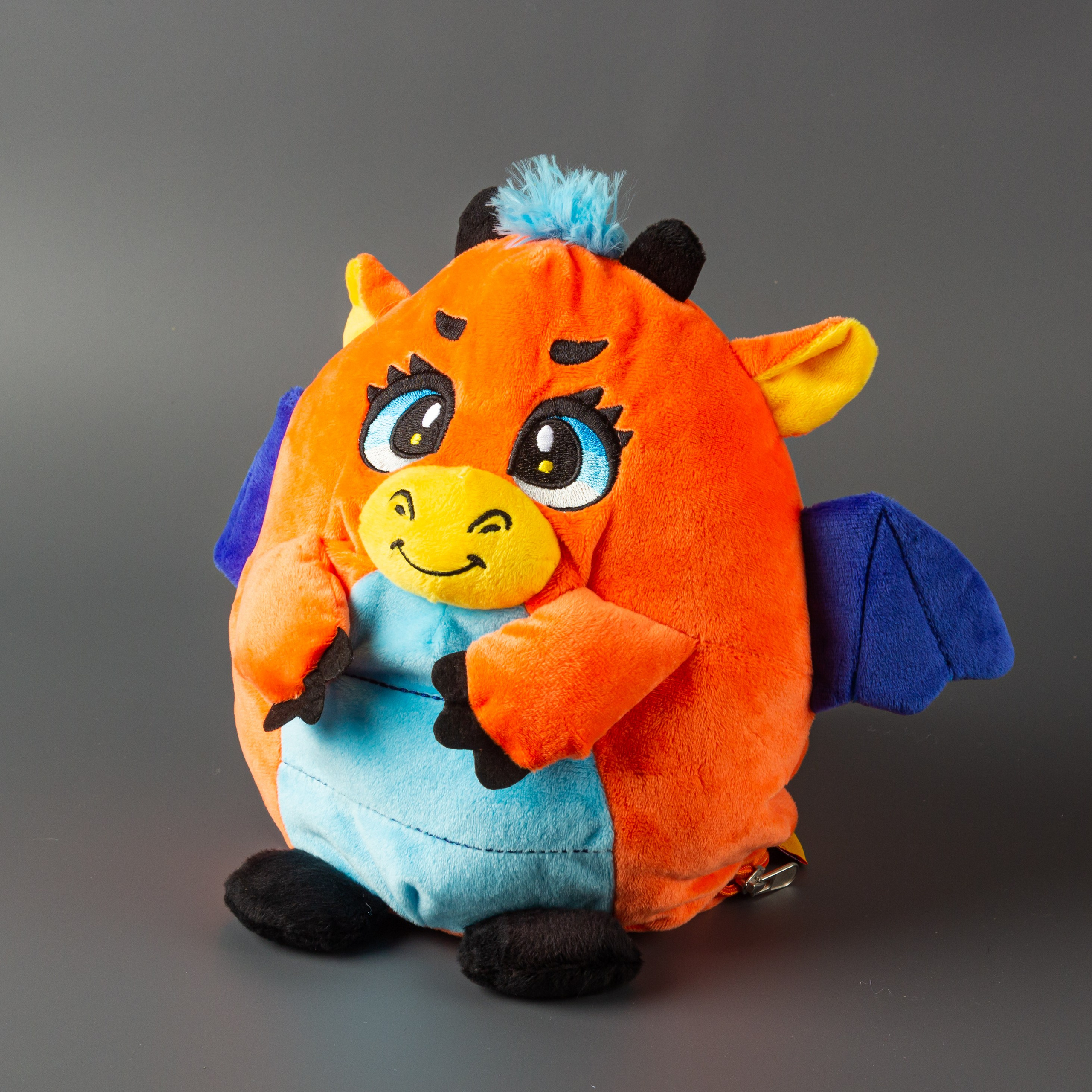 Подарки на сером. Александр Стряпунин — предметный фотограф в Улан-Удэ