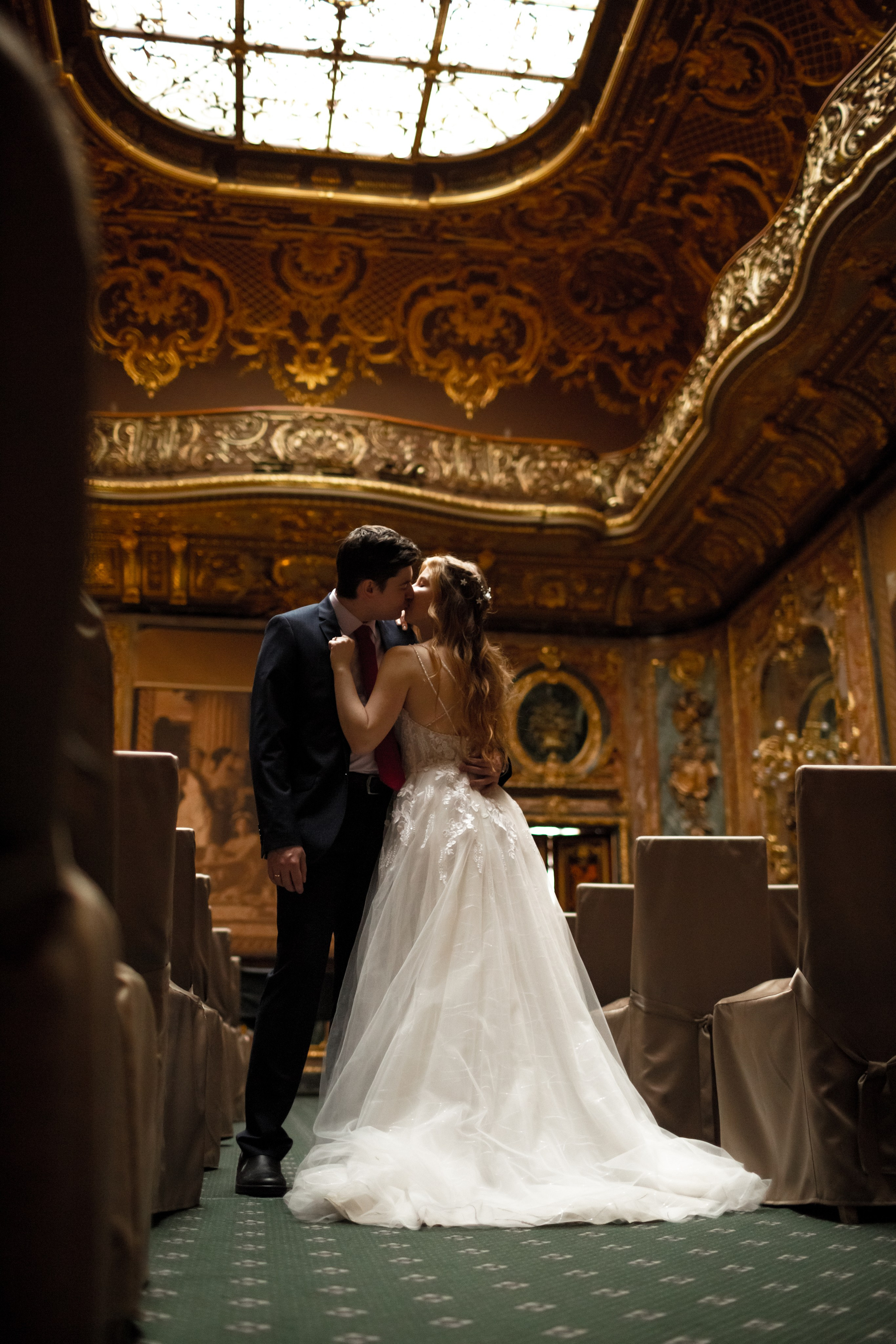 Камерная свадьба в Санкт-Петербурге. Свадебный фотограф Кирилл Белый