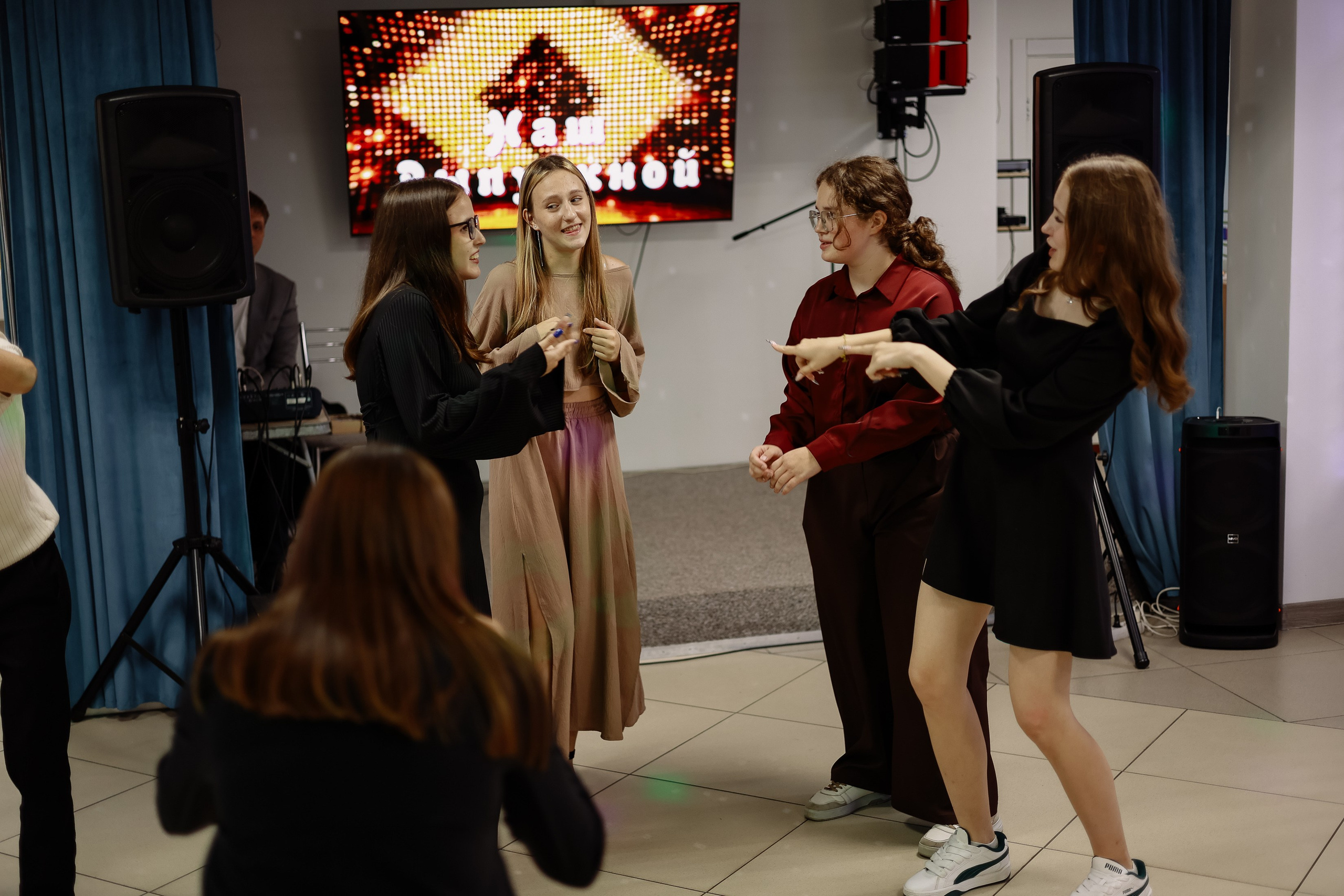 Выпускной Лицей 113. Фотограф Юлия Мальцева