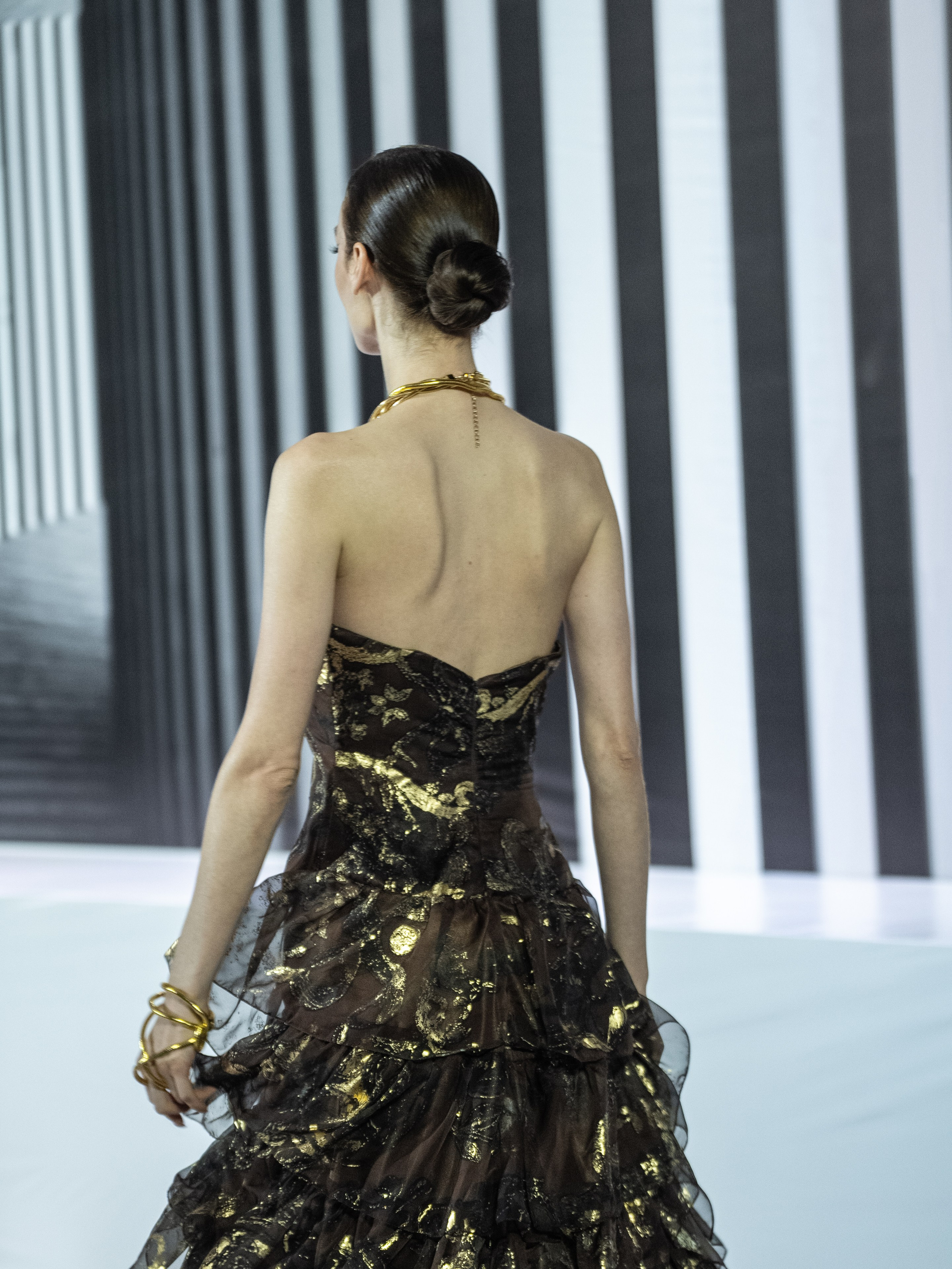 NAIYL BAIKUCHUKOV. Сайт Алматинского НЮ АРТ, будуар и фэшн фотографа Дениса Карпенко