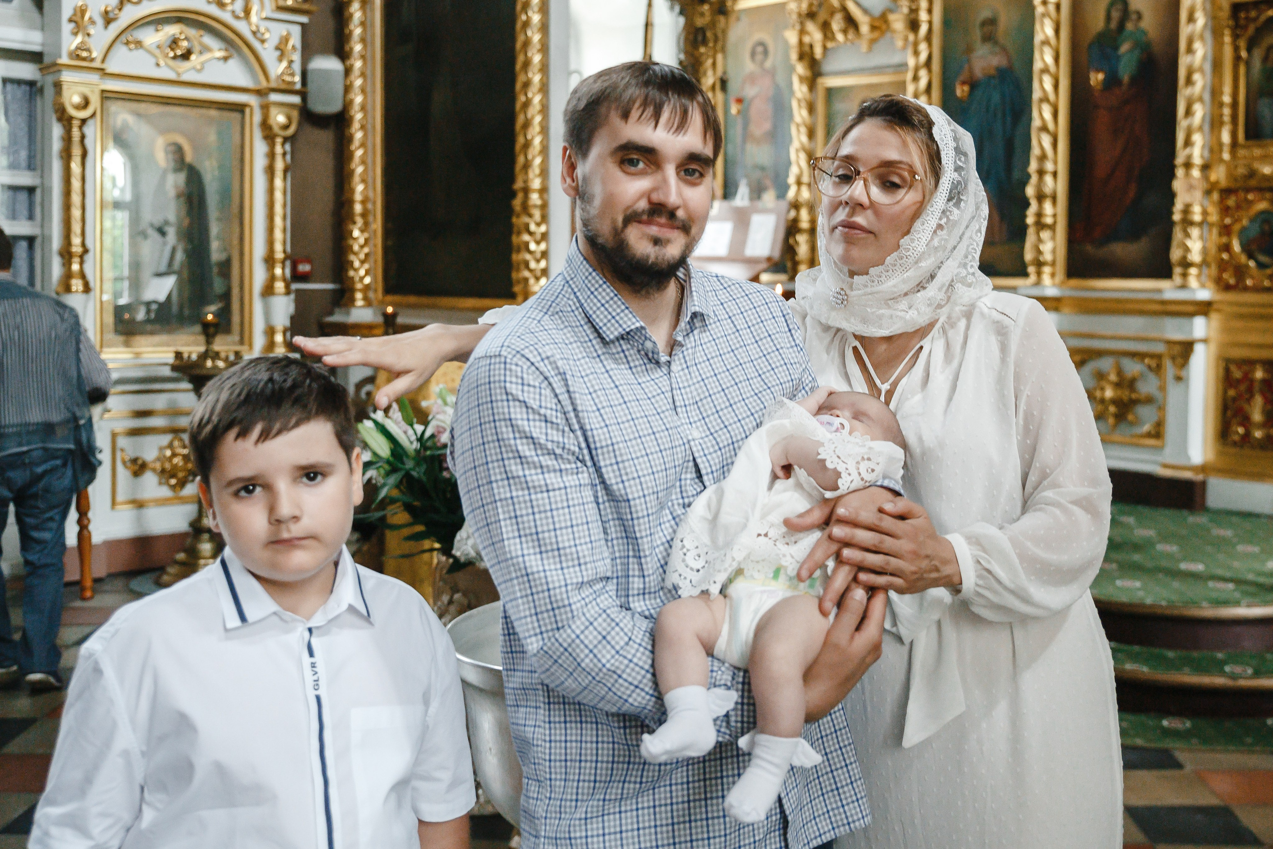 Крещение в храме Спаса Нерукотворного Образа в Б.Свинорье Г.Москвы. Фотограф на Крещение Москва