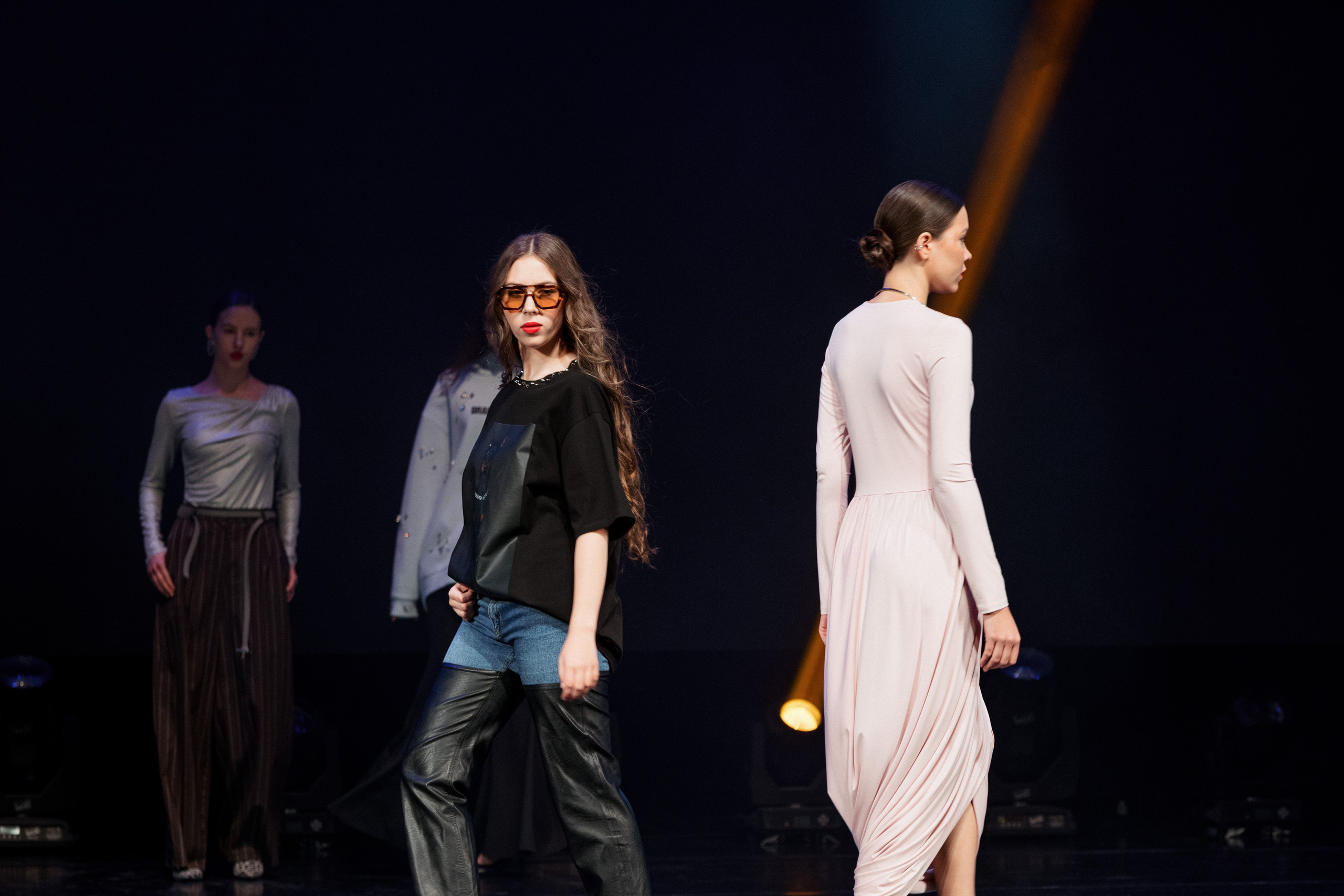 Конференция моды и дизайнеров — ТОЧКИ РОСТА 2026. СВОИ. ФОТООТЧЕТЫ-СОБЫТИЯ-МЕСТА