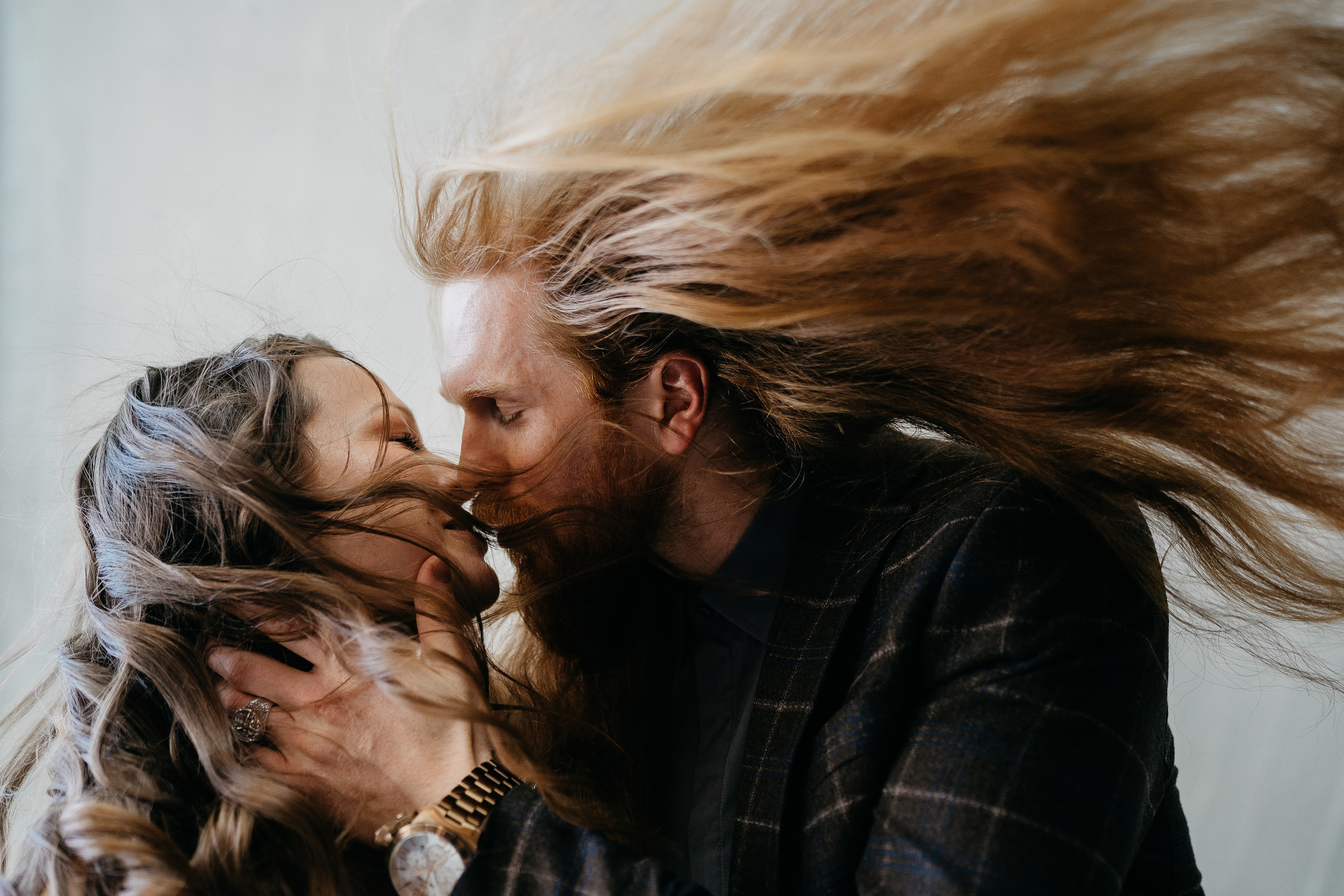 Любовь — это всегда чувства. Свадебный и семейный фотограф Юлия Грибанова +7 909-133-66-33