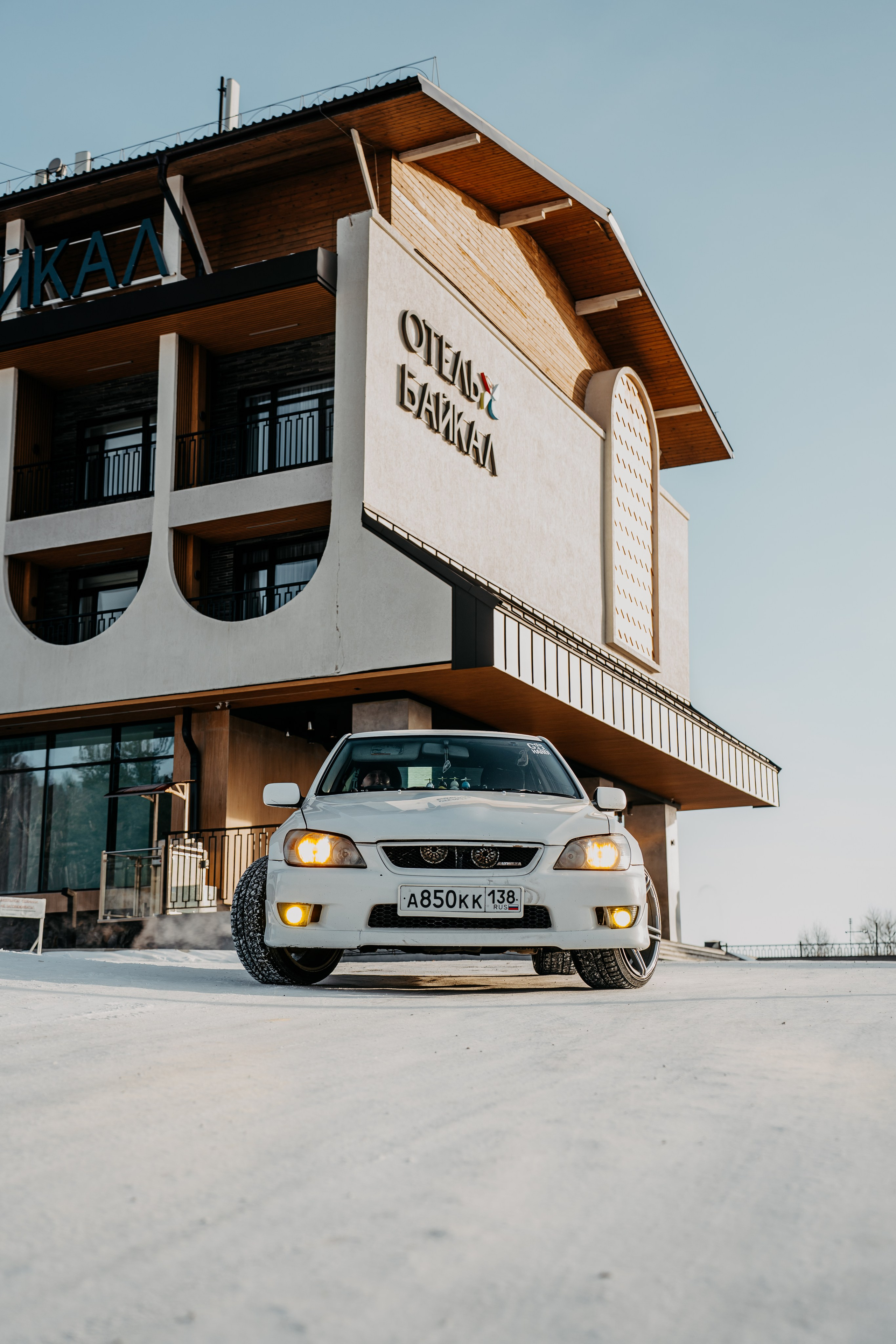 Toyota Altezza. Фотограф, видеограф и пилот дрона на Байкале