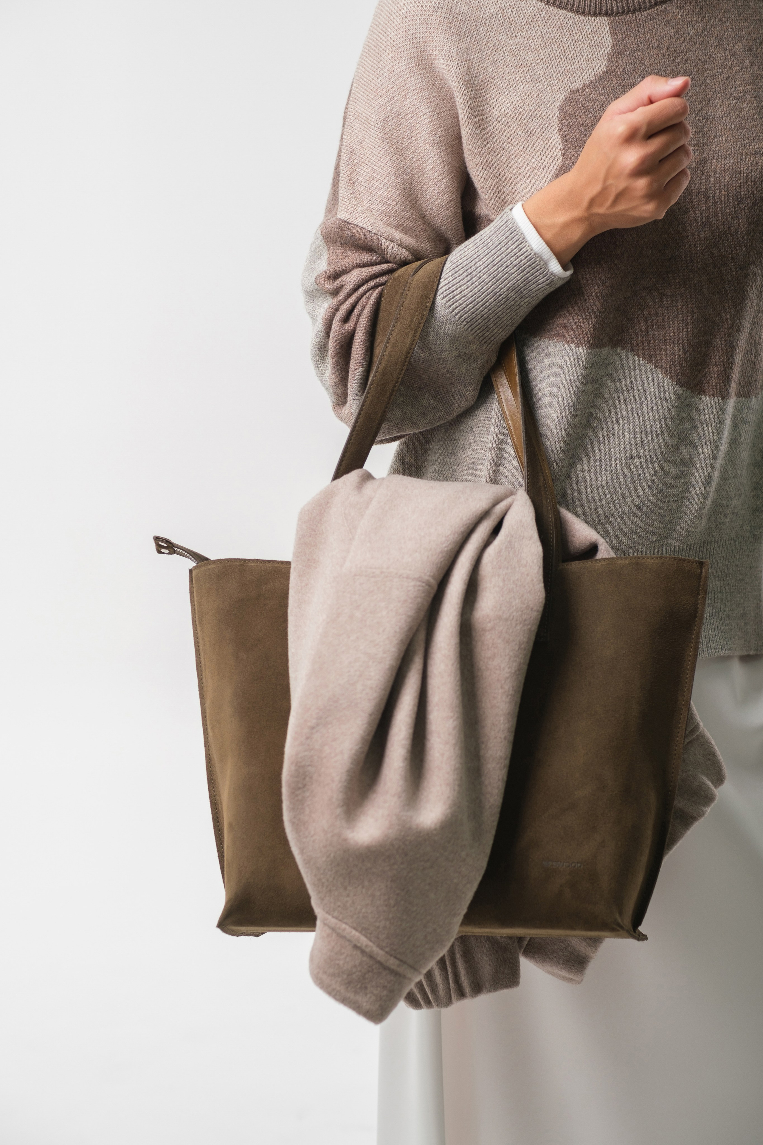 Бьюти съемка, съемка одежды и аксессуаров. Фуд и предметный фотограф Виталий Морозов г. Москва