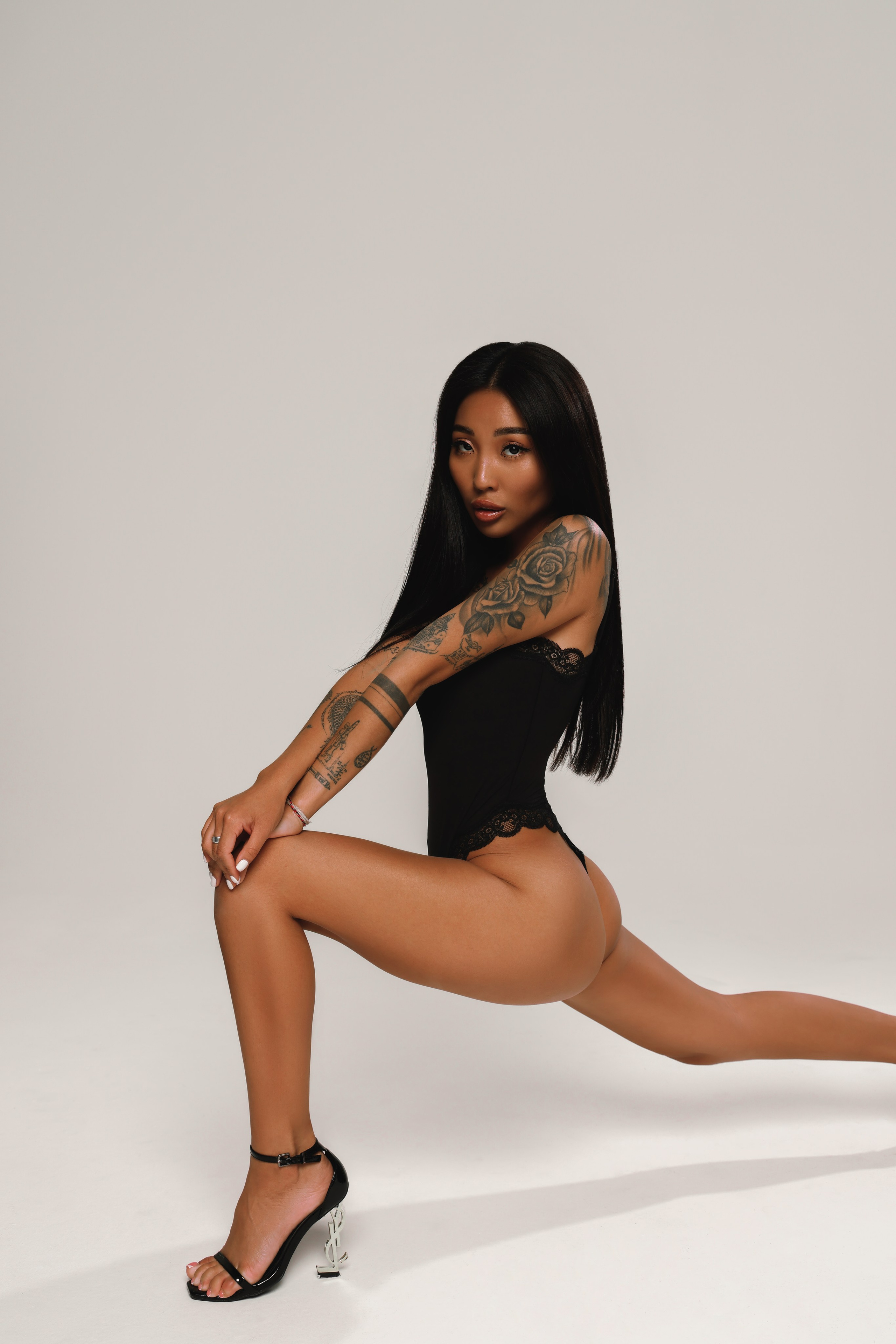 ЖЕНСКИЙ ПОРТРЕТ. SHE BY VI. Женский портретный фотограф в Москве