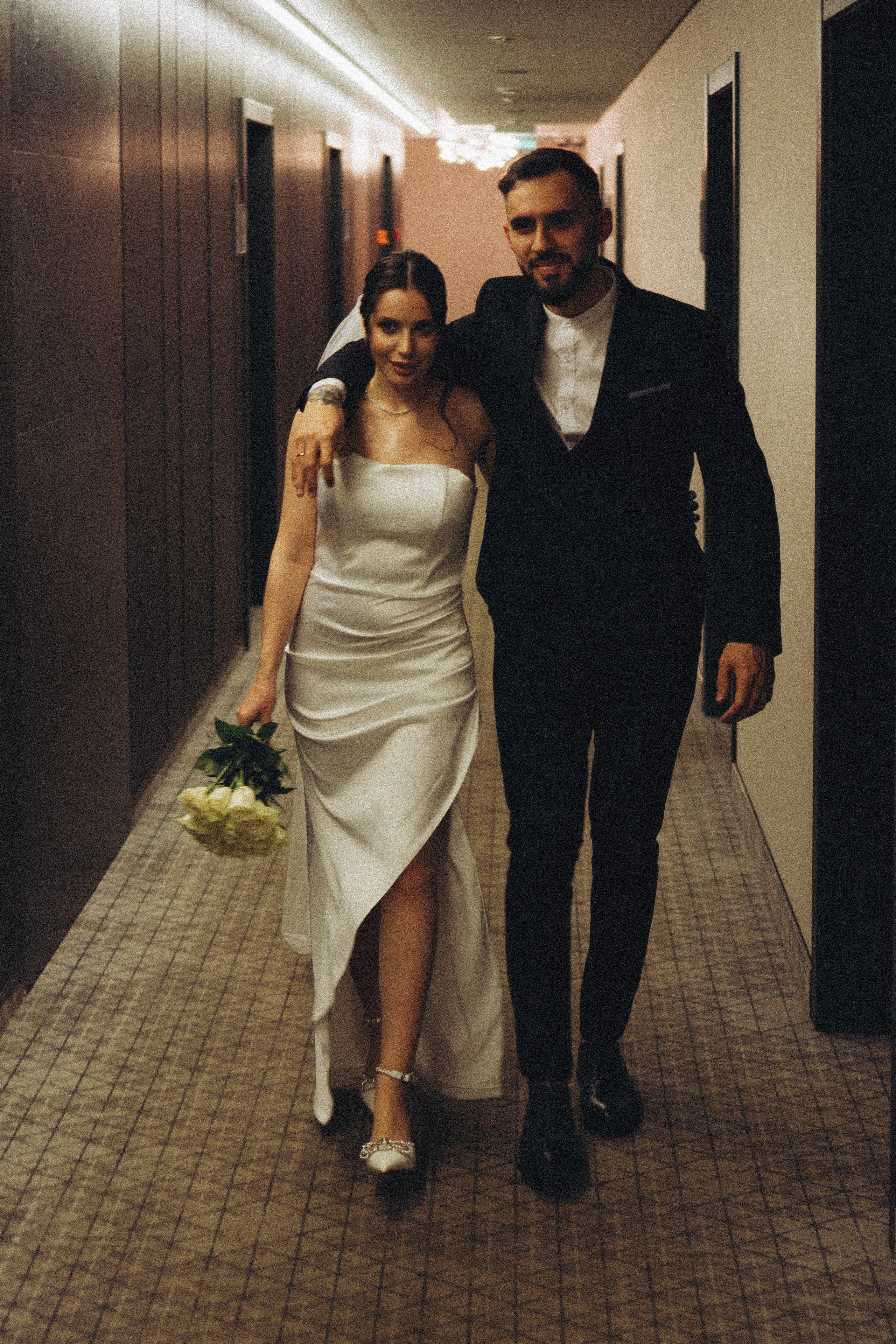 СВАДЕБНАЯ СЬЕМКА СБОРОВ ЖЕНИХА И НЕВЕСТЫ В ОТЕЛЕ И ТАКЖЕ ФОТОСЕССИИЯ В ОТЕЛЕЕ МЕГАПОЛИС БРЯНСК. Профессиональный фотограф, Санкт-Петербург — Виктория Богомолова