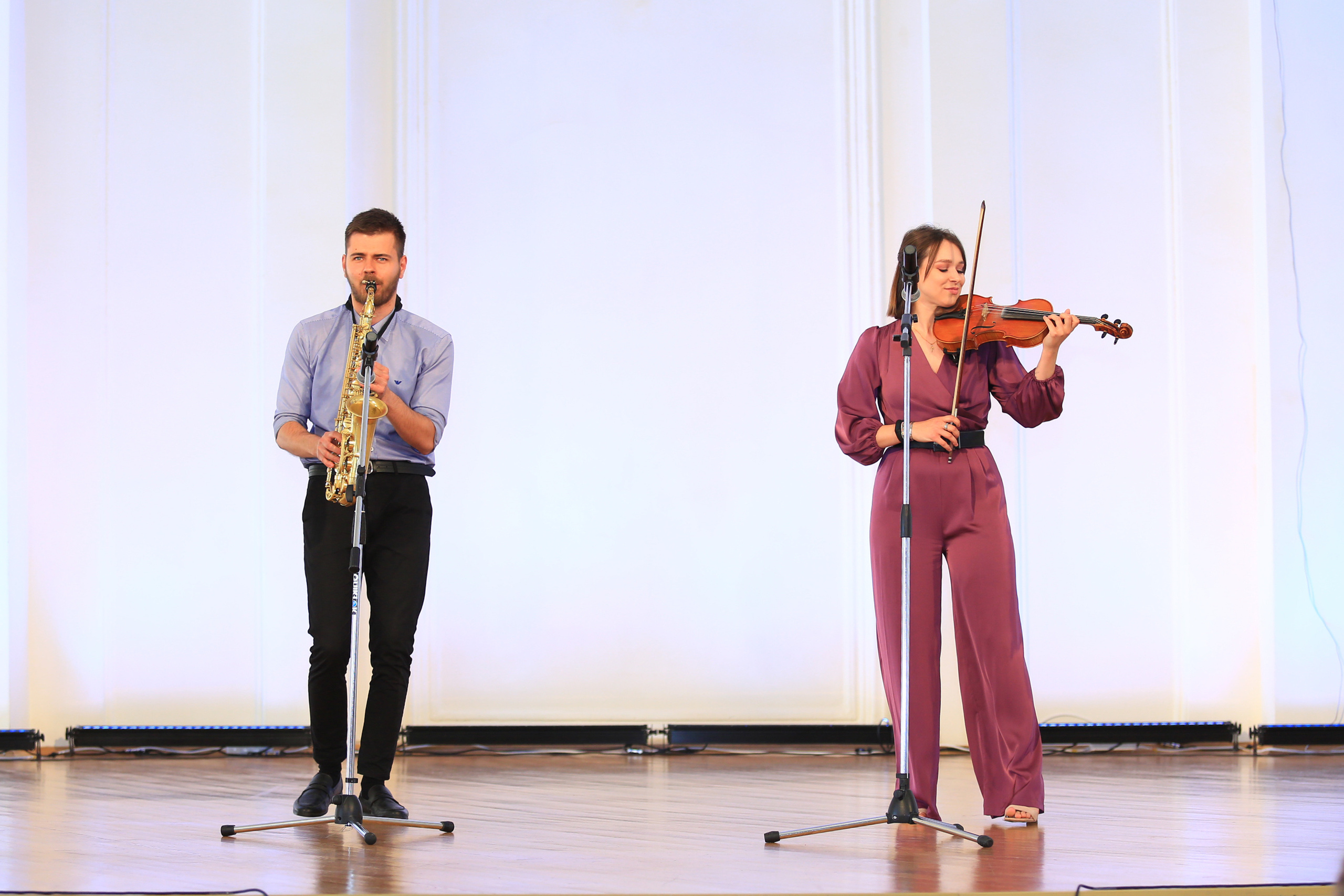 Вручение аттестатов 11 гимназия. Школьный фотограф в Туле Светлана Привезенцева