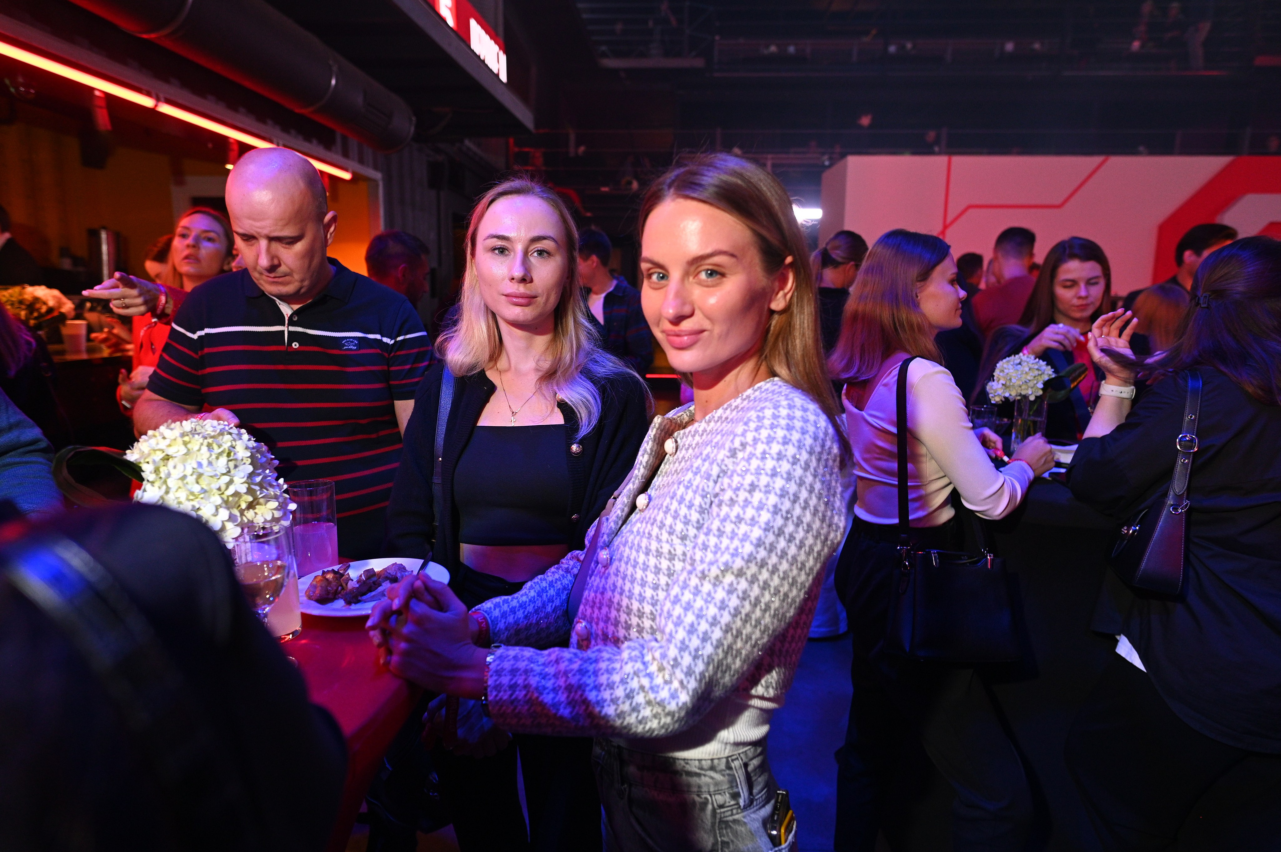 Презентация Пятого канала 01.10.2024. EVEREST PHOTO REPORT