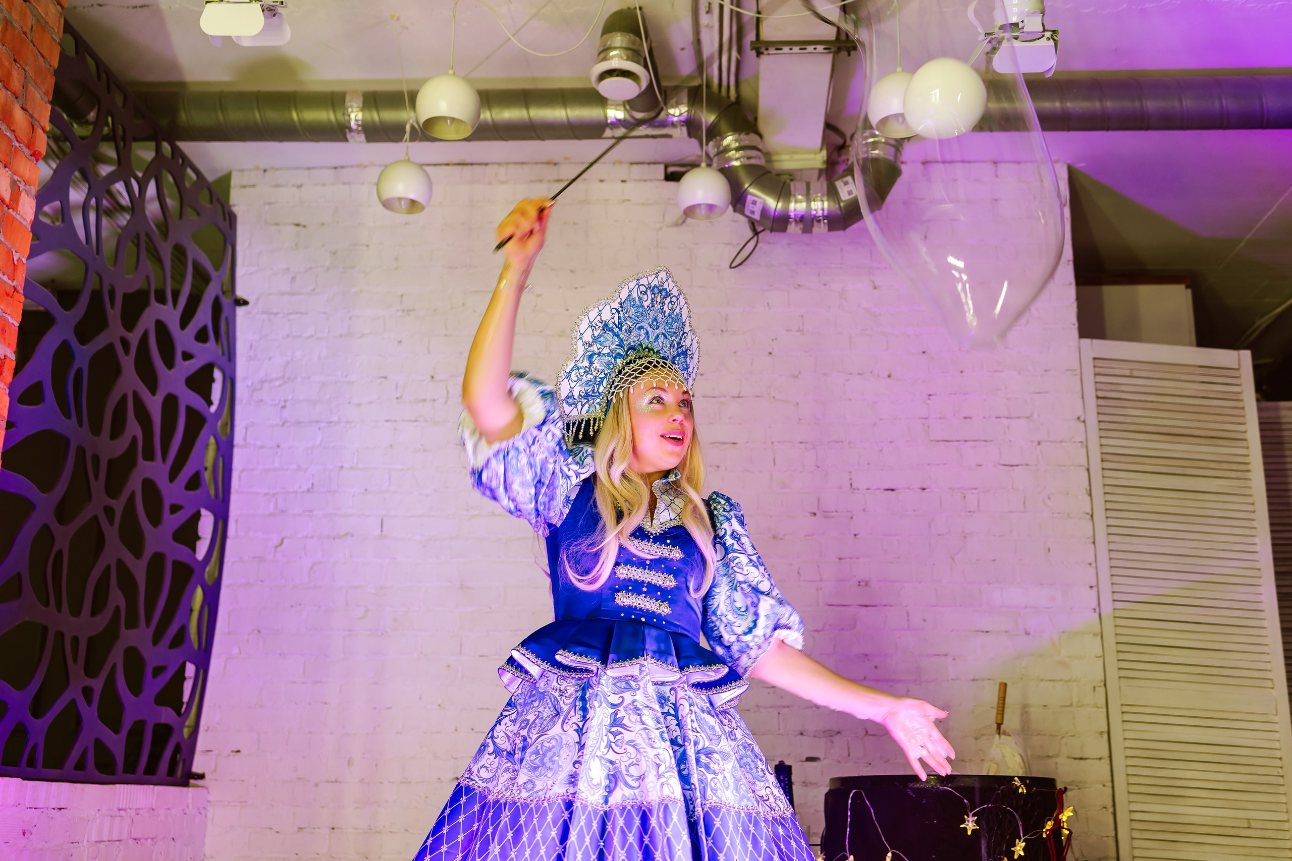 Фото и видео для Шоу мыльных пузырей. Фото и видео Москва. Свадебный фотограф, видеограф, фотосессии, видеосъемка