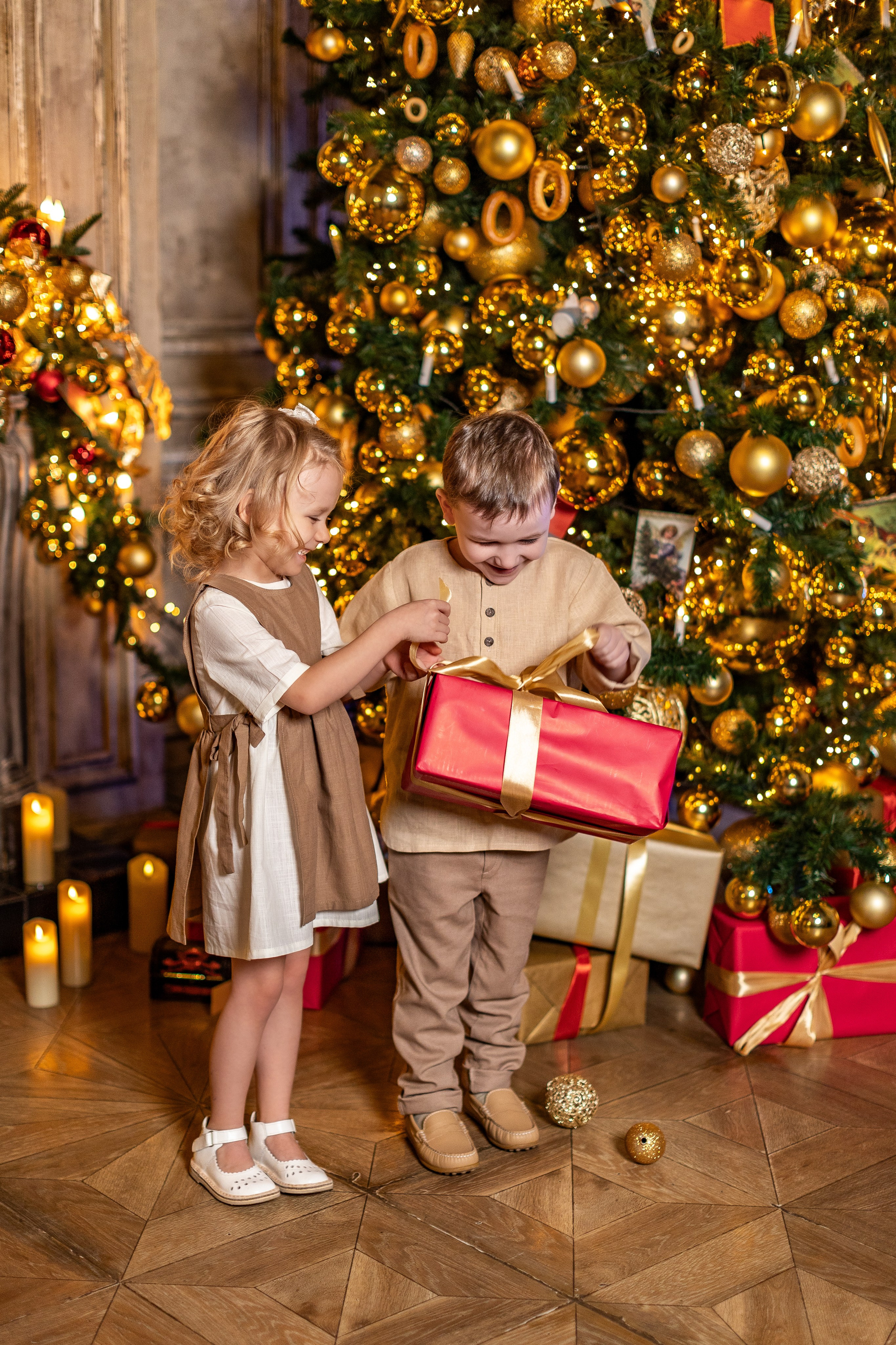 Принц Ярослав и принцесса Анечка. Фото и видео Москва, Московский. Свадебный фотограф, видеограф, фотосессии, видеосъемка