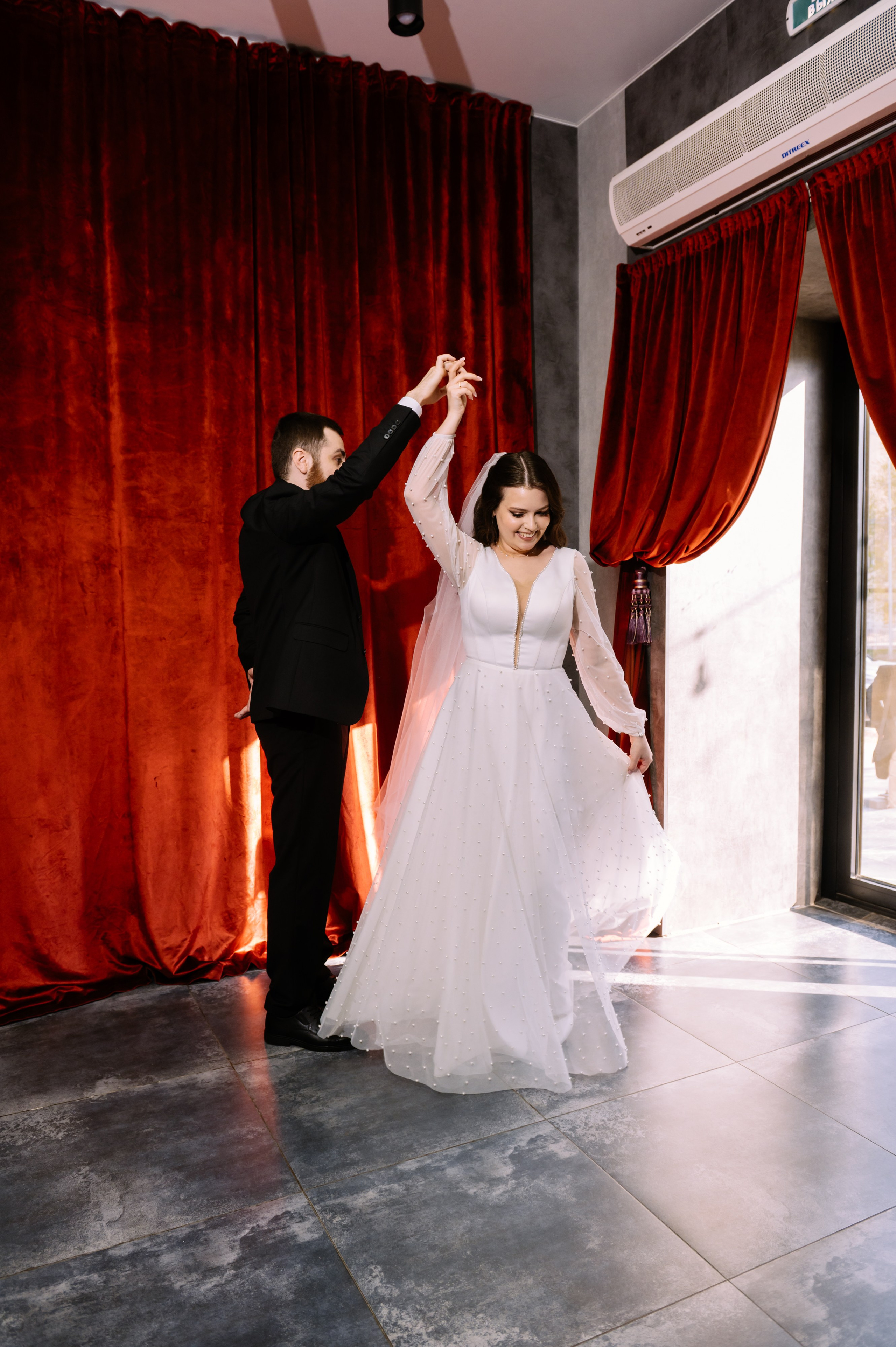 Свадебный банкет. Свадебный фотограф в Костанае