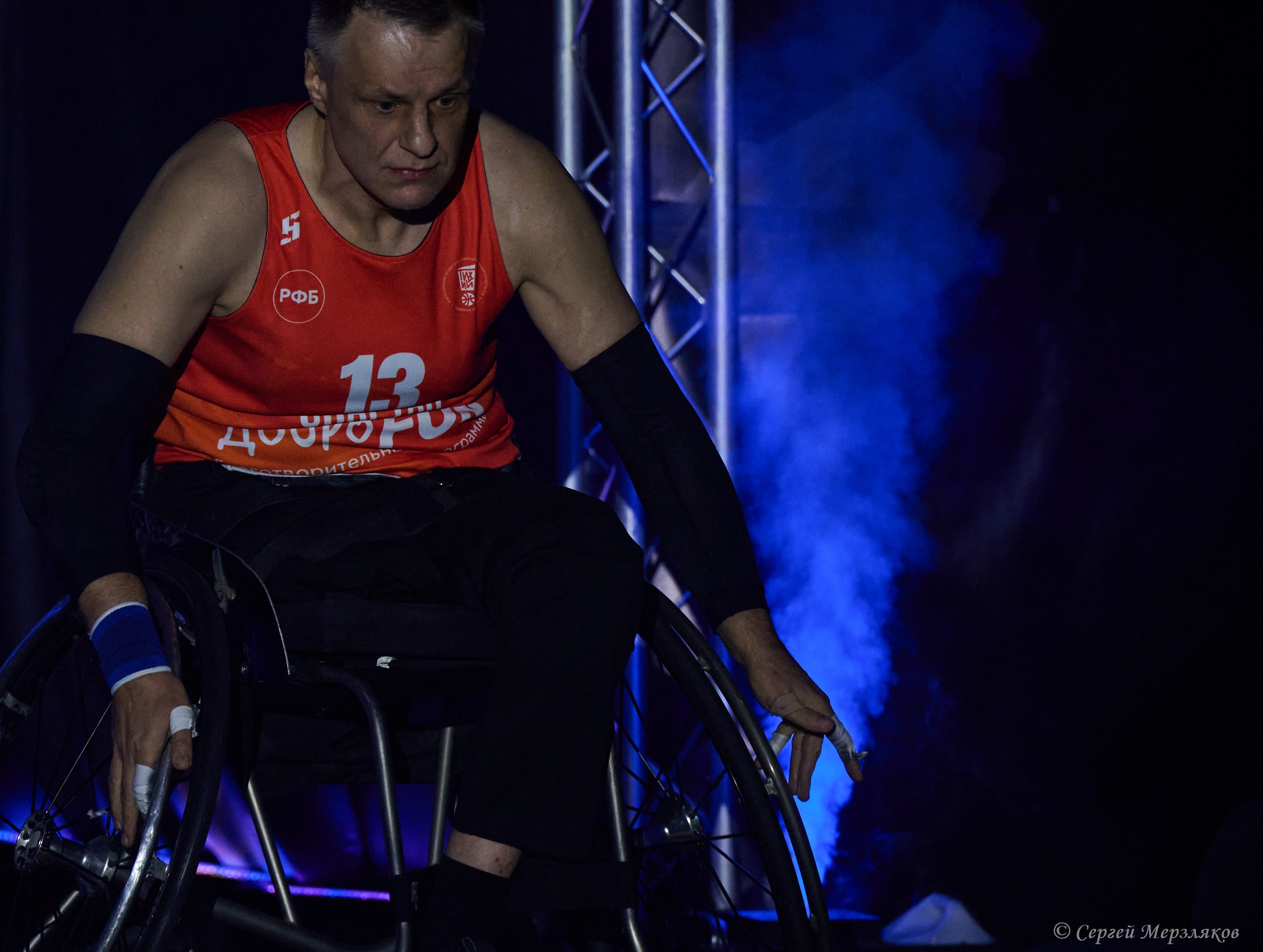 Лига Сильных. Ижевск 2024. Баскетбол на колясках. Спортивный репортажный фотограф в Ижевске Сергей Мерзляков
