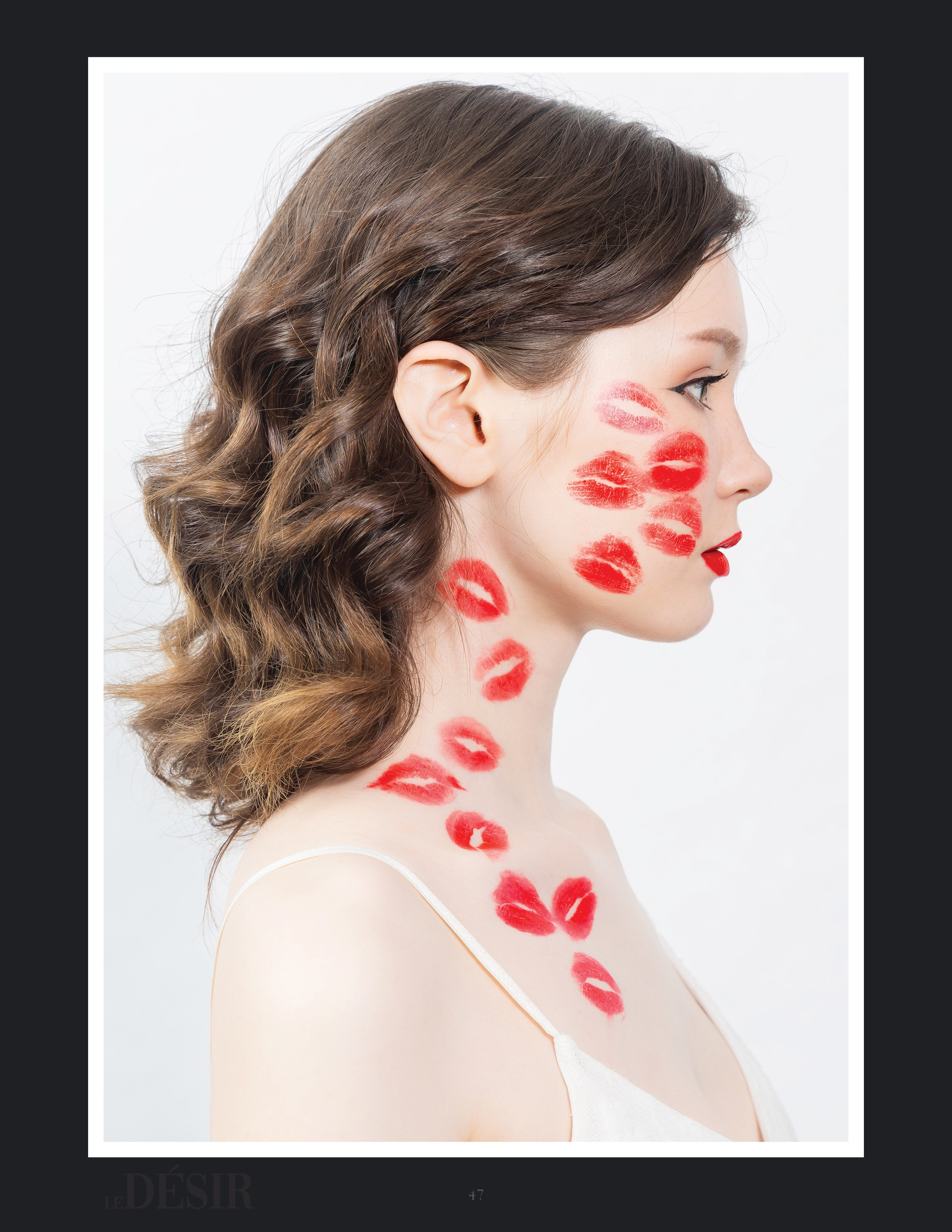 LeDesir Magazine. Photomantis