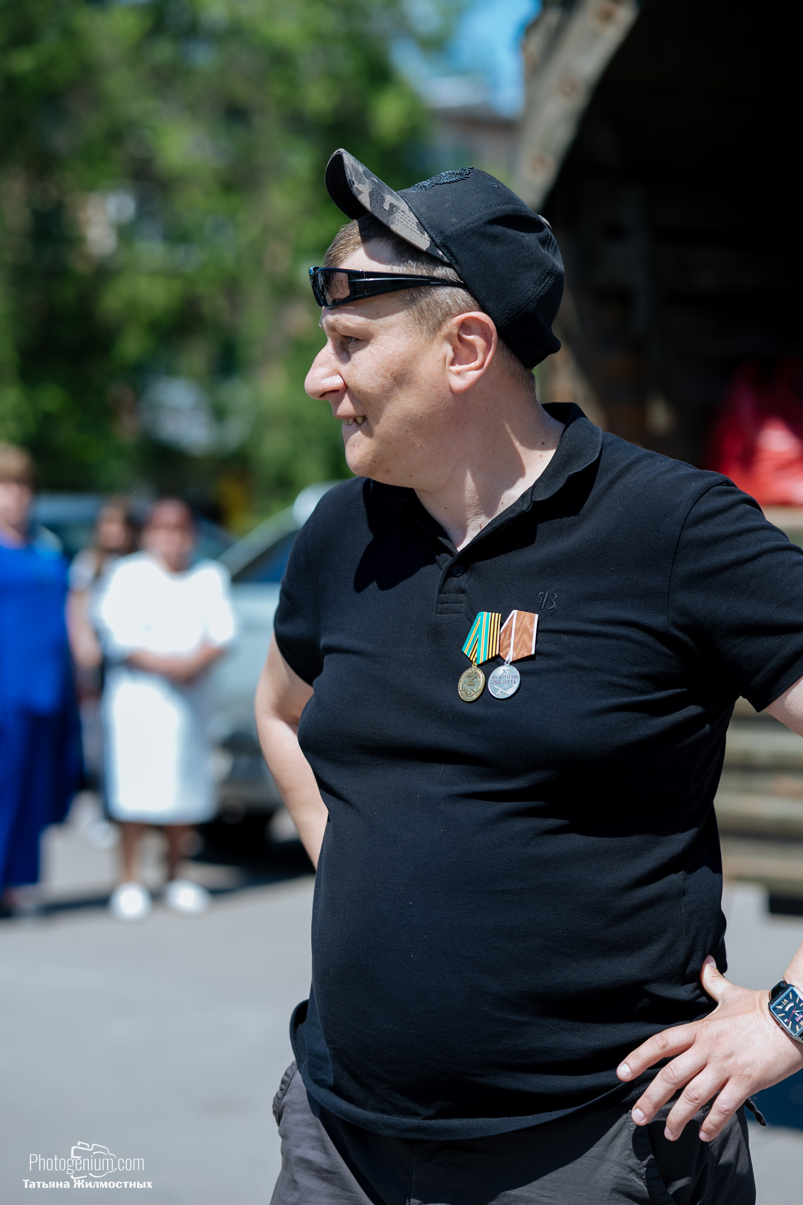 8 июня «Патриоты из Курска» сбор гуманитарной помощи у кинотеатра «Родина». Фотограф Нижний Новгород Татьяна Кейод