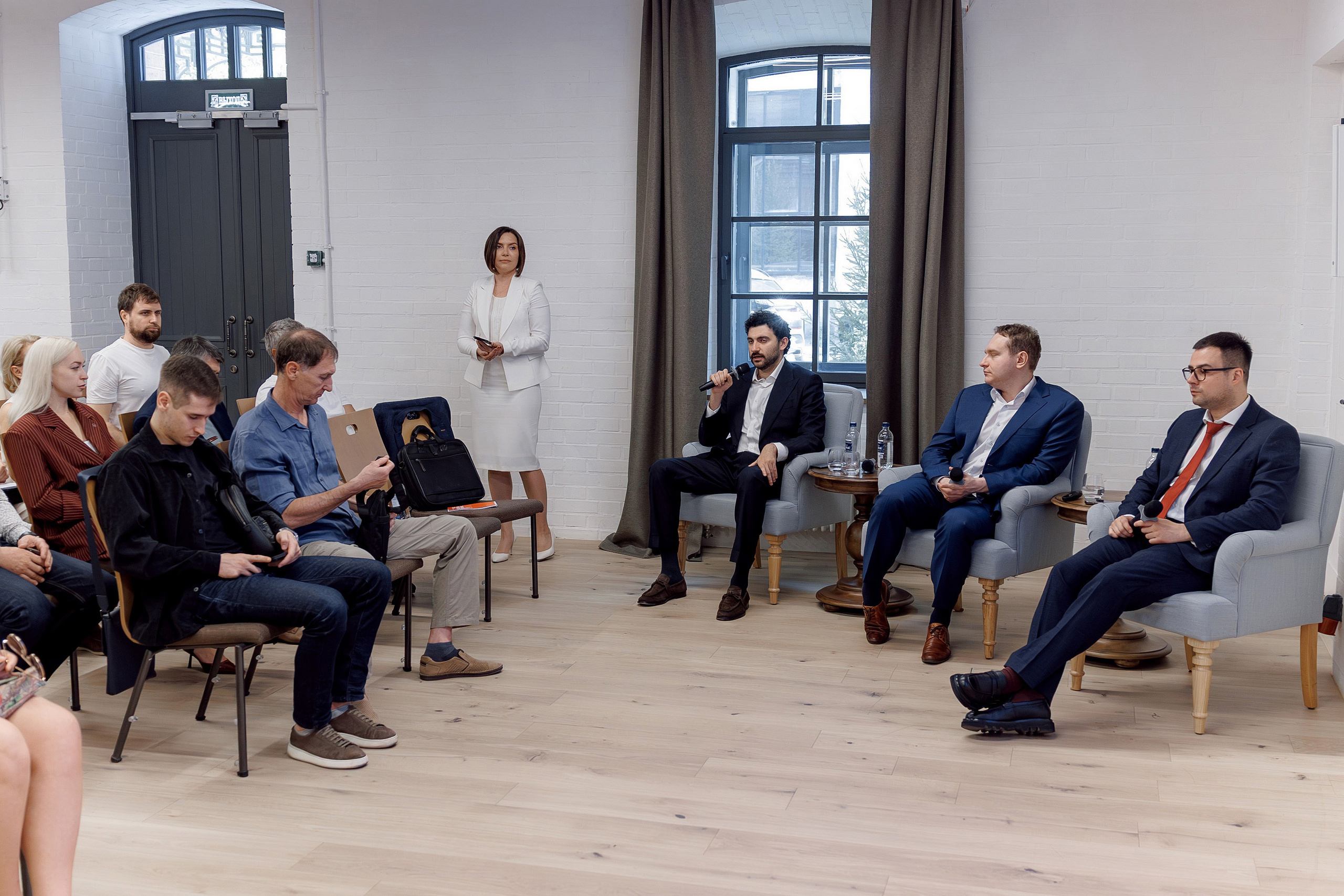 Альфа-Капитал Бизнес-завтрак. Кадровик продакшн: Фото и видеосъемка форумов, конференций, масштабных событий в Иркутске