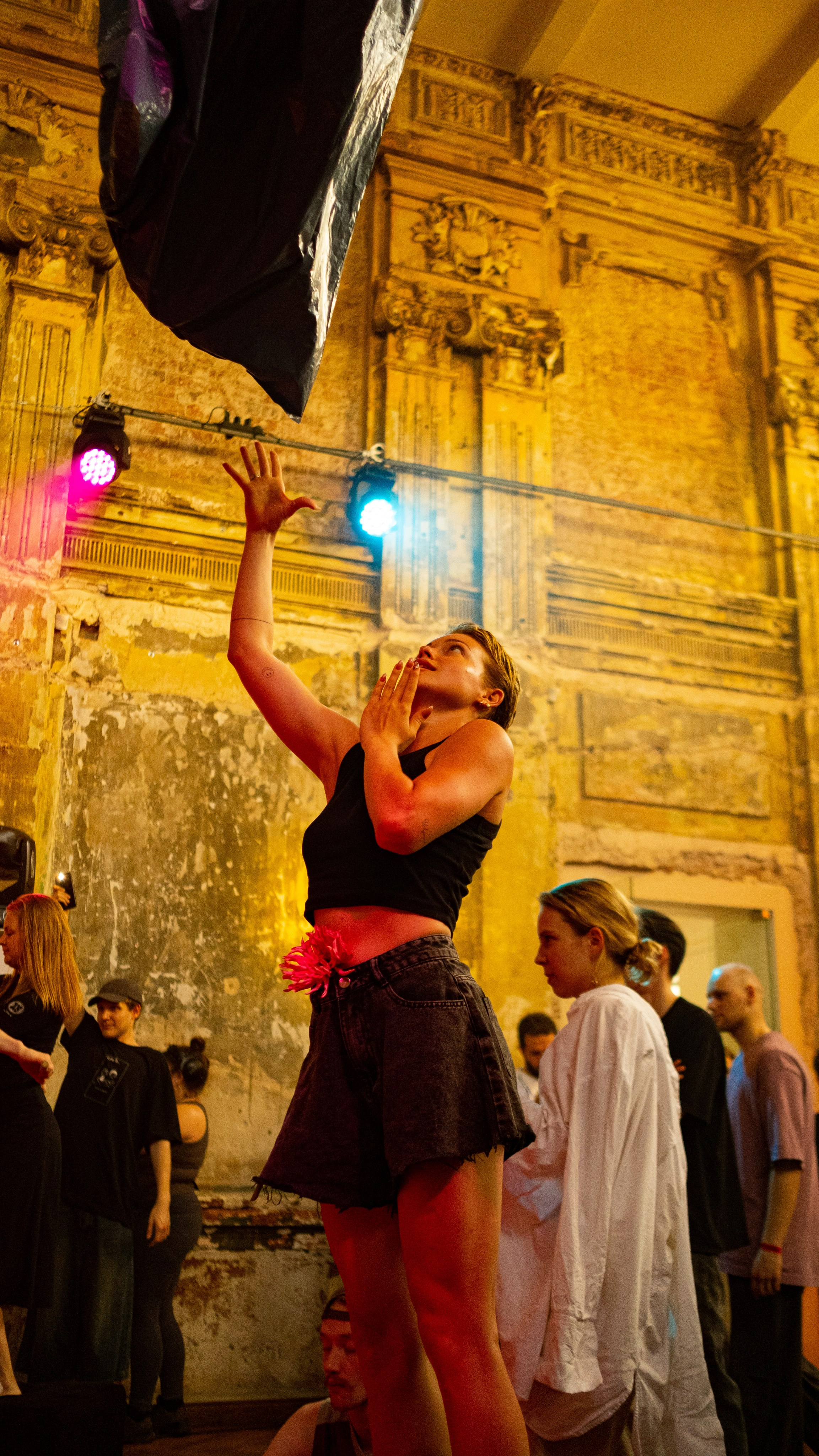 Экспериментальный фестиваль POEZDA. LIYALEE PHOTO