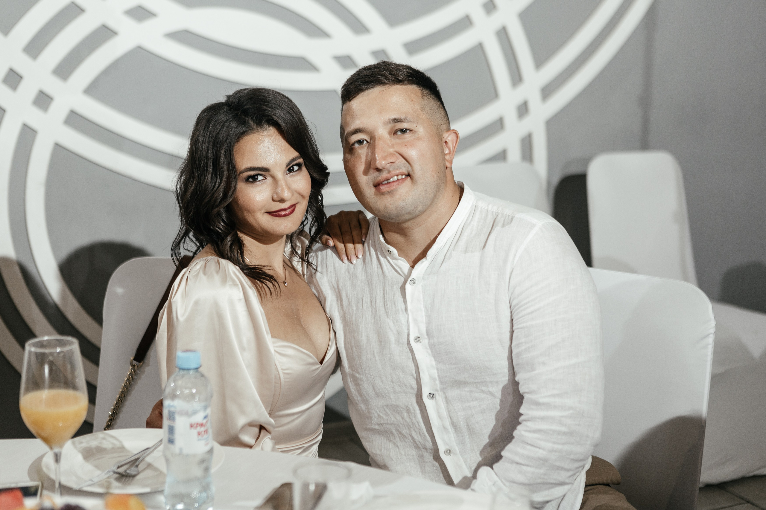 Свадебный фотограф Уфа — Руслан ГабдлисламовЖивые эмоции, красивые кадры, воспоминания на всю жизнь.Работаю по всей Республике Башкортоста. Свадебный фотограф Уфа Руслан Габдлисламов