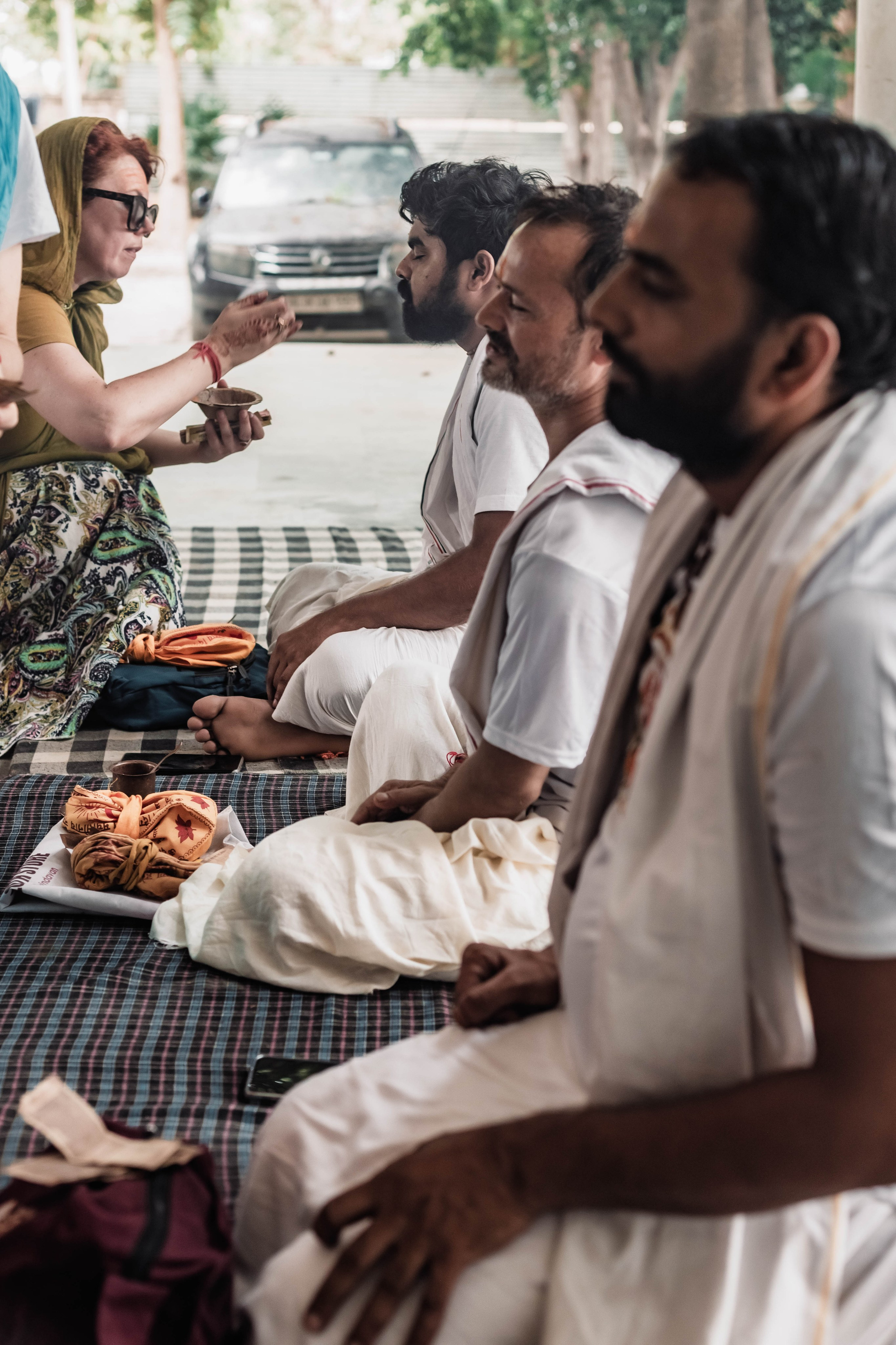 Pitri Paksha yagyas & poojas Devraha Baba ji ashram. Mariam Bagdasaryan