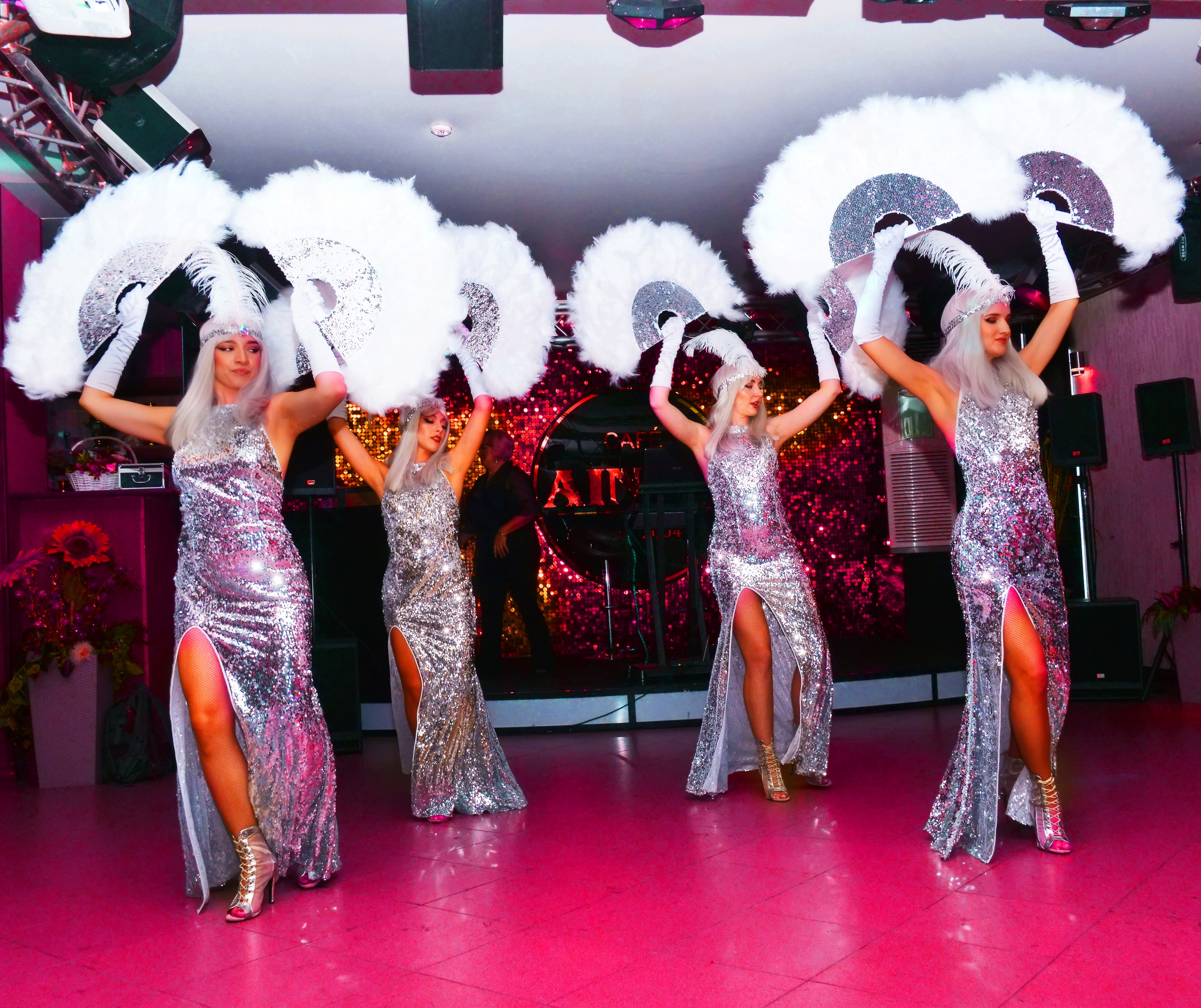 Юбилей. Фотосъёмка. Фотограф Сергей Авдеев-семейный и детский фотограф в Алматы