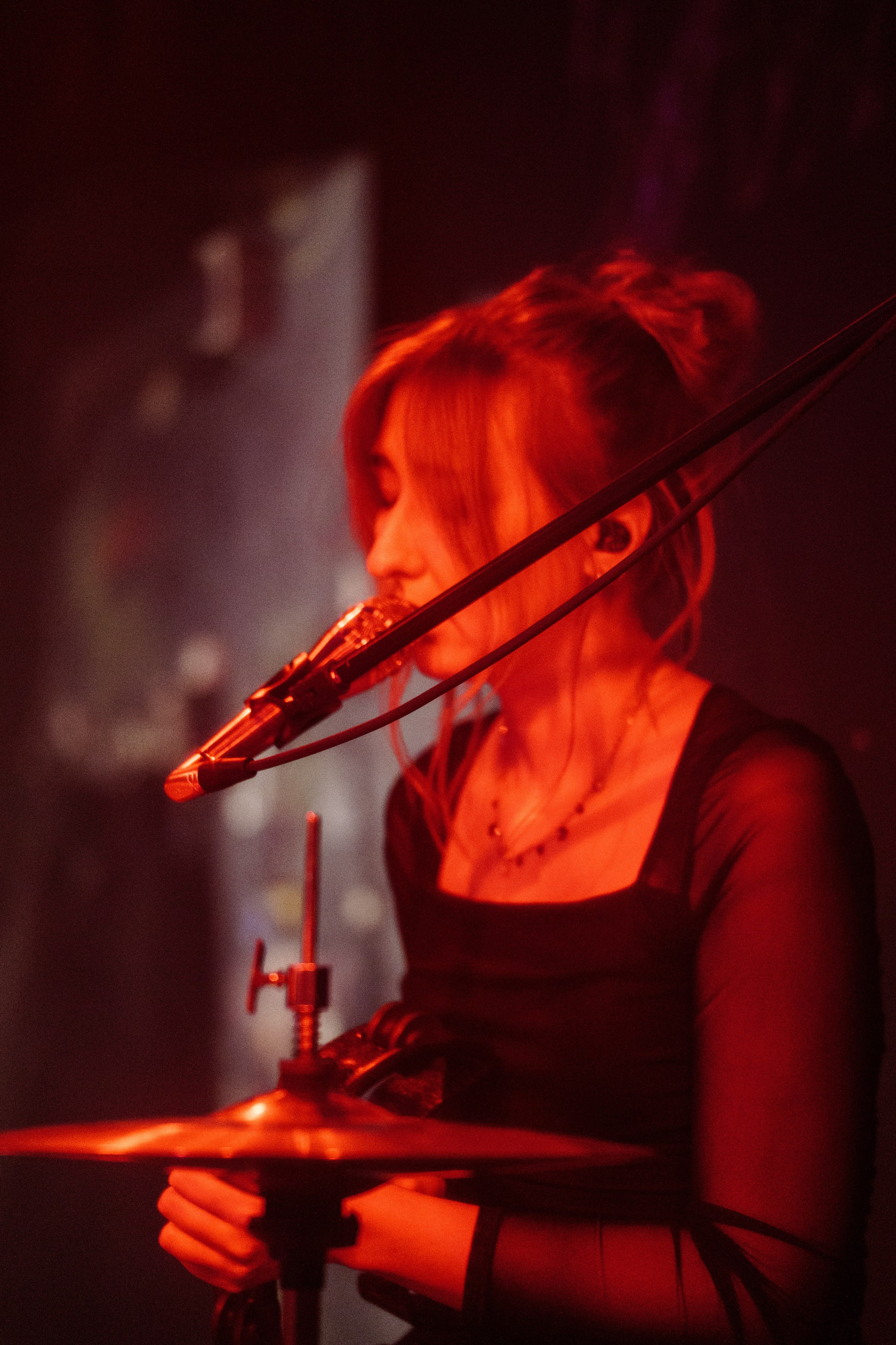 Inside the Rain|Ласточка. Концертный и репортажный фотограф в Санкт-Петербурге Слава Пахомов