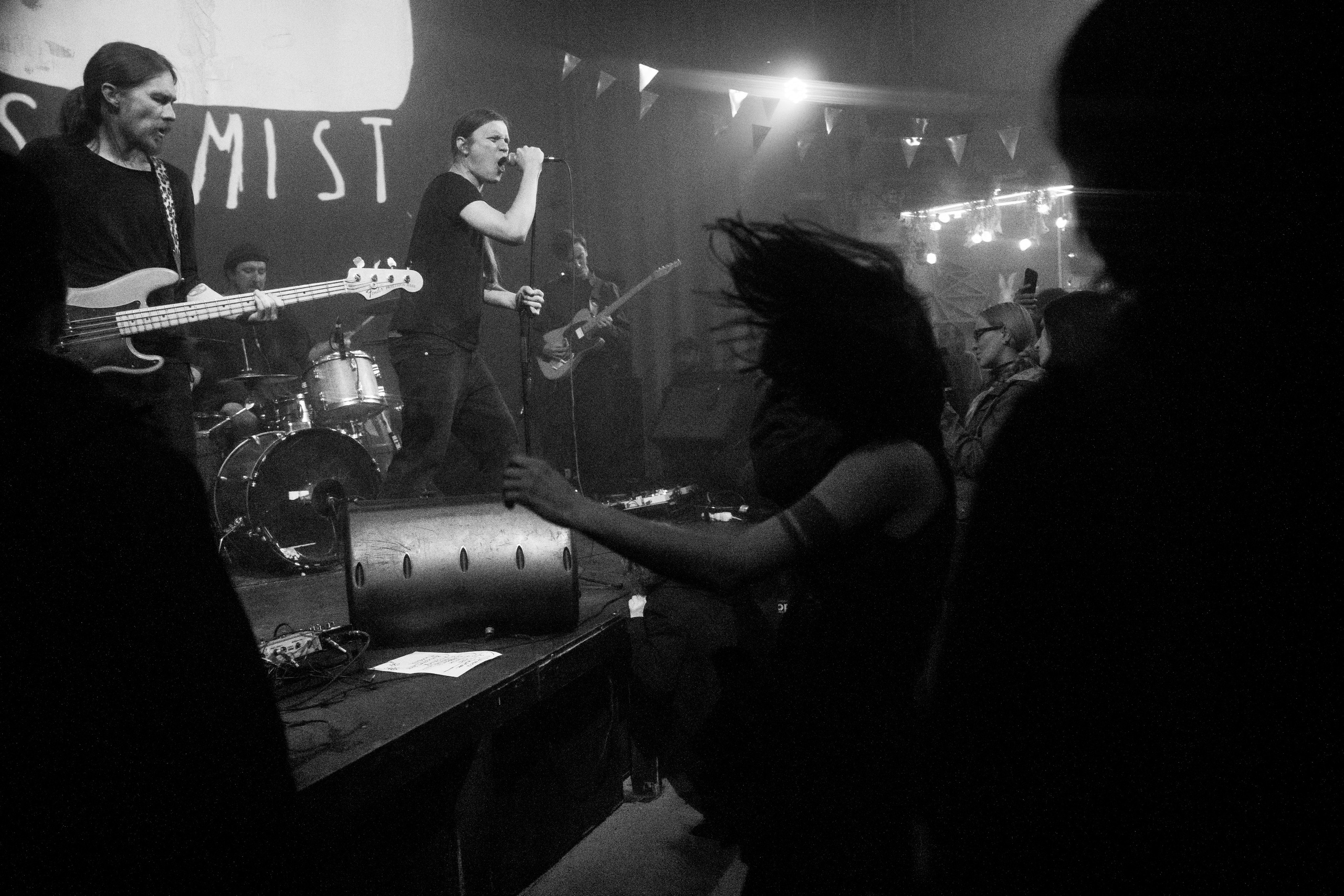 Летние войны • Skimist • 100 Собак | Ласточка. Концертный и репортажный фотограф в Санкт-Петербурге Слава Пахомов