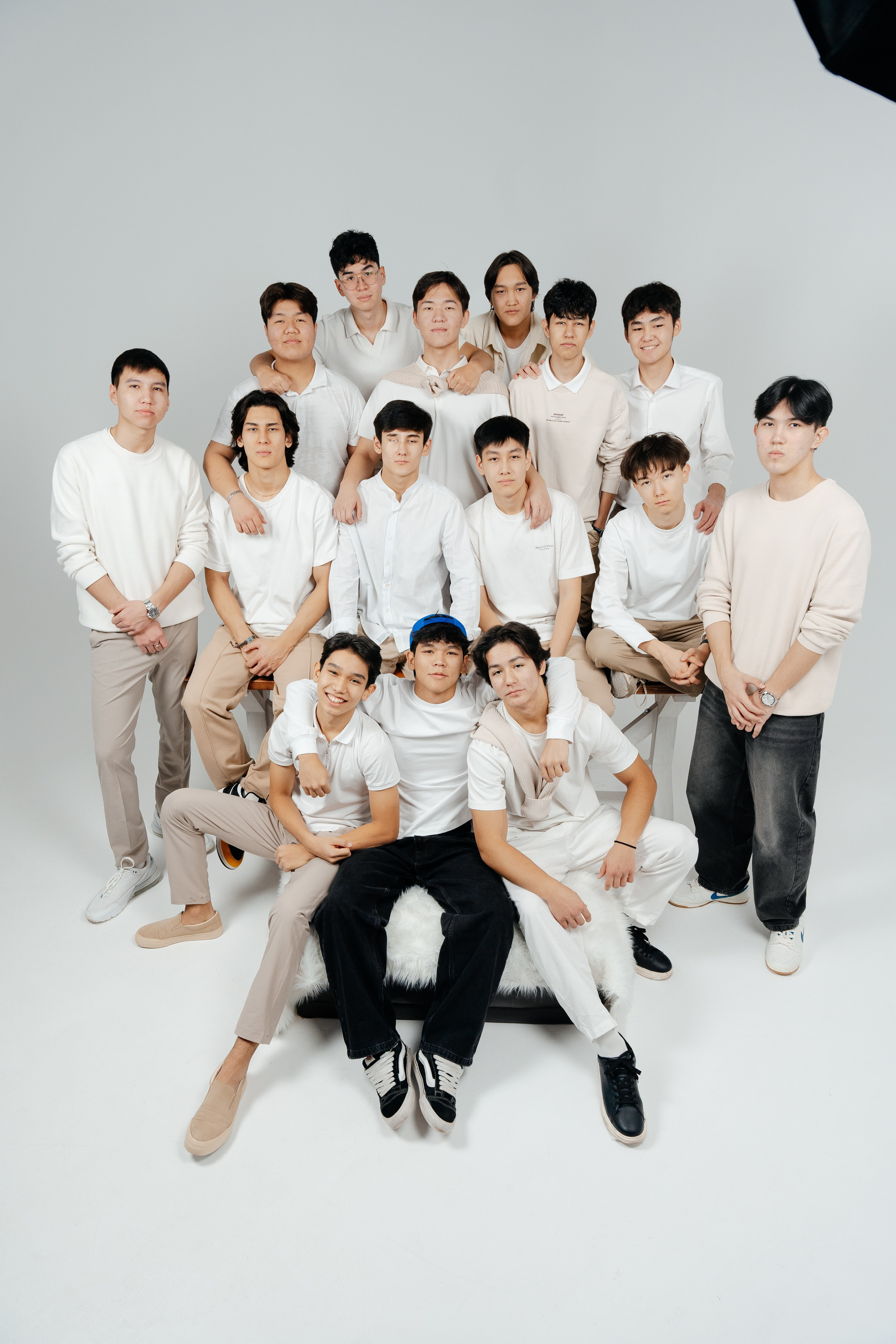 Общие кадры в студии. Выпускные альбомы в Нур-Султане (Астана) и по всему Казахстану