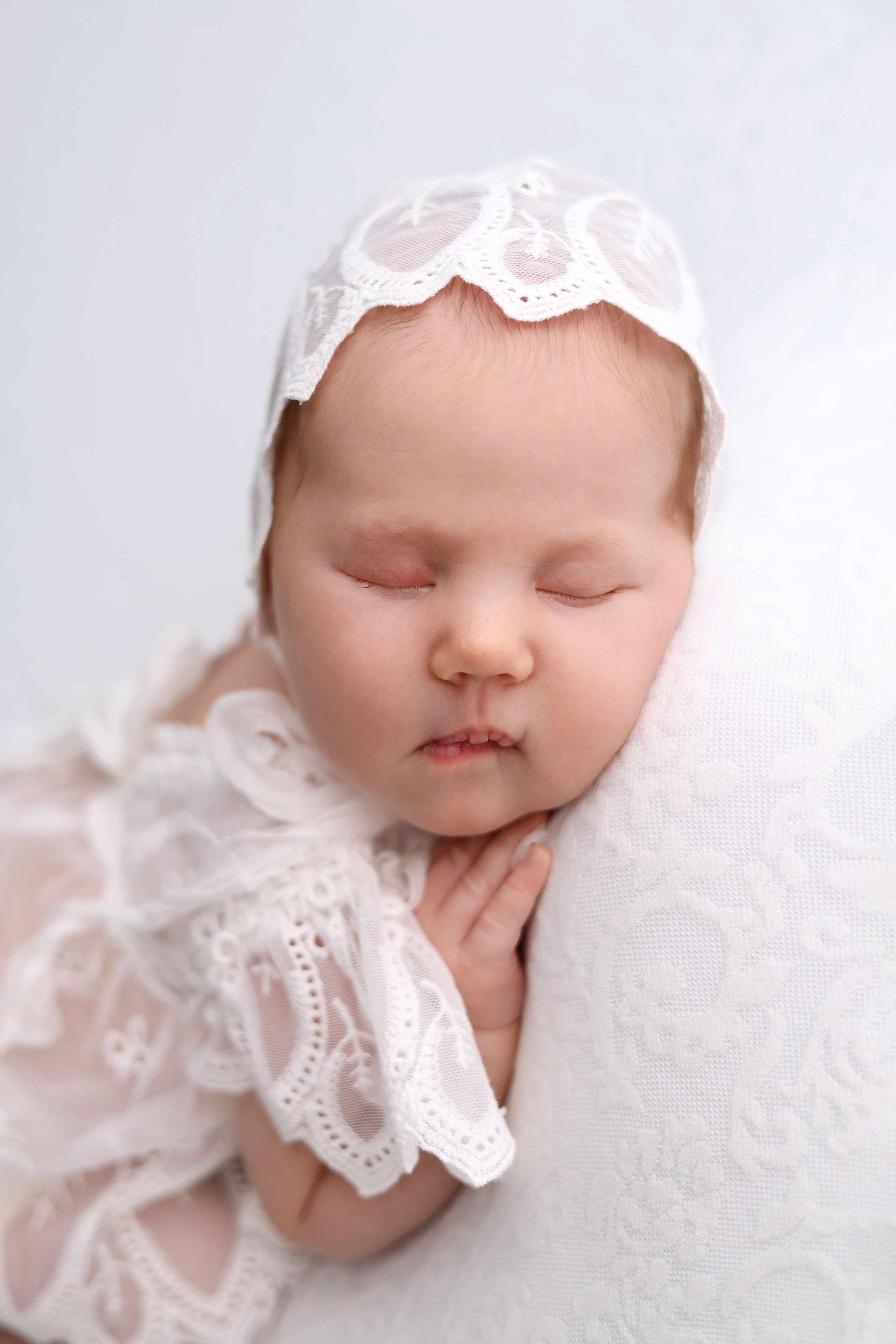 Ньюборн съемка Алисы, оптимальный пакет co стилем natural. Фотограф новорожденных Москва. Ньюборн фотограф Москва