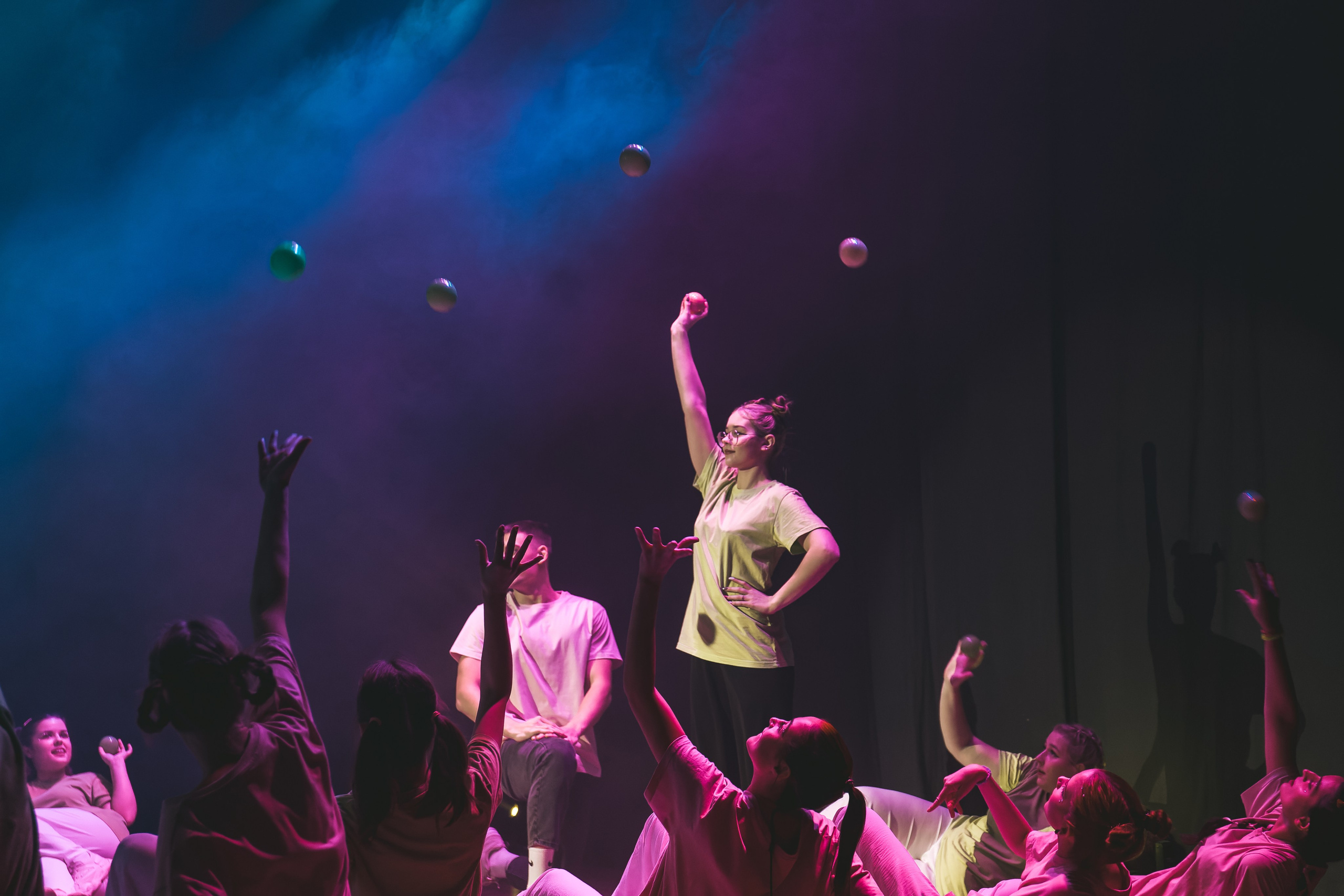 СмолГУ — Зеленое Яблоко — 2023. Танец. KiPPER Gallery — Фотограф