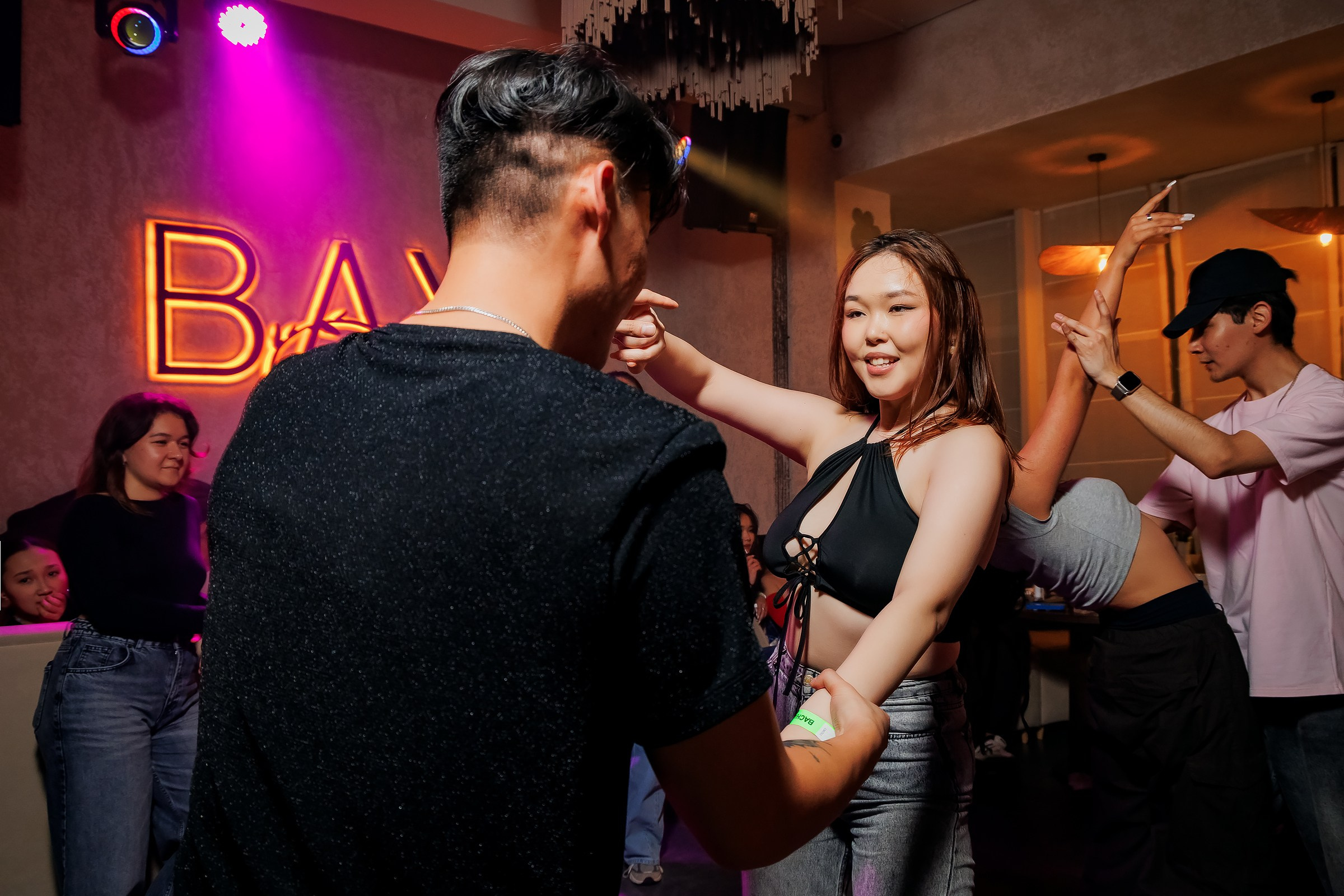 Bachata party. Репортажный фотограф в Алматы Каюпов Сержан
