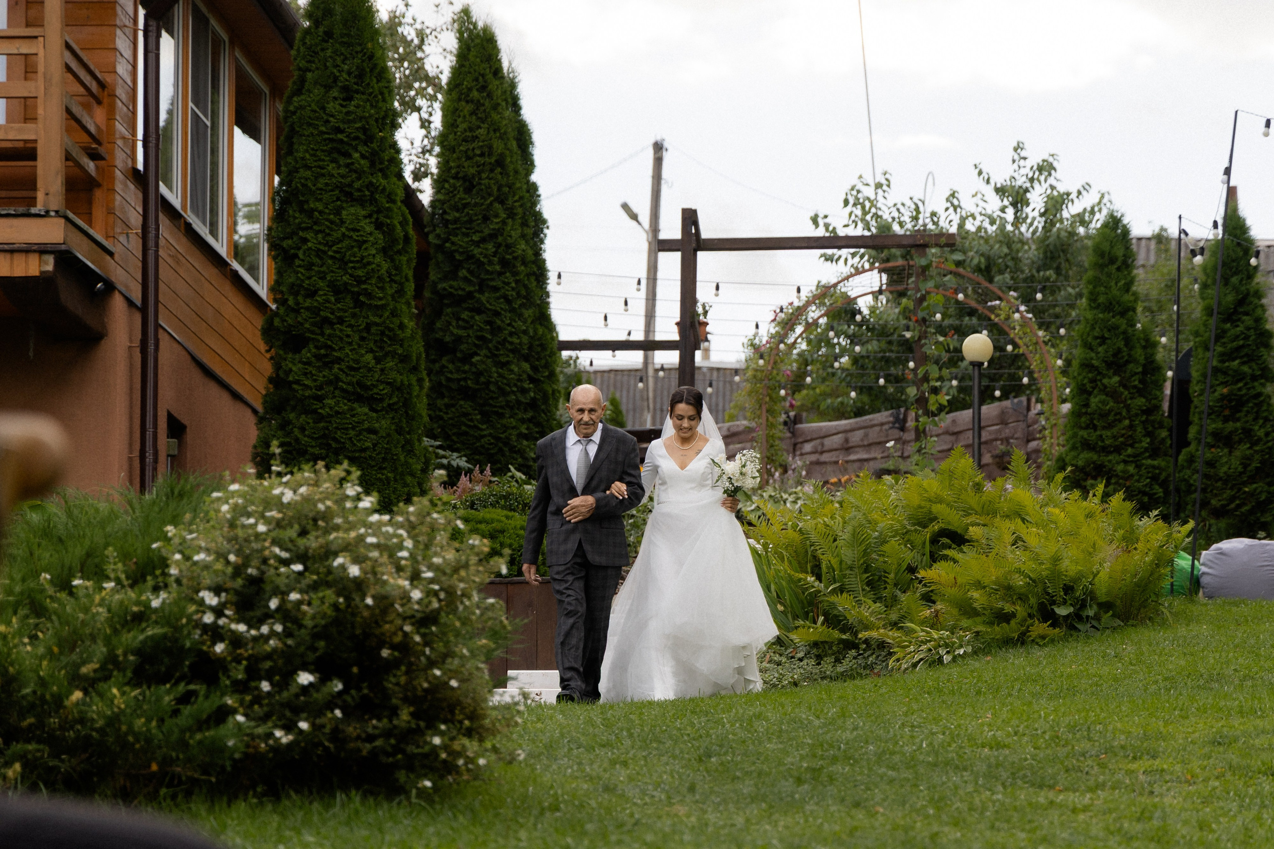 Свадебная фотосессия в агроусадьбе Лабодянка в Минске. Свадебный фотограф в Минске/Беларуси Сергей Спиридонов