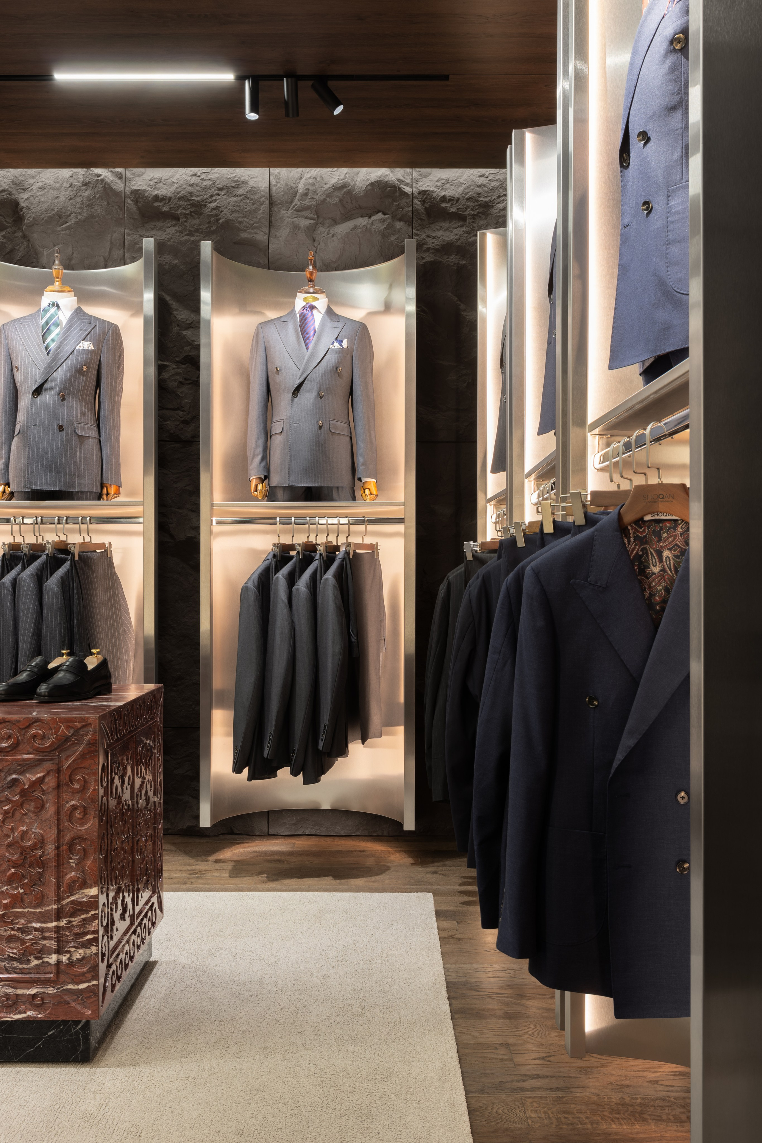 Магазин мужской одежды SHOQAN. Roman Yakunin — interior photographer in Almaty, Kazakhstan