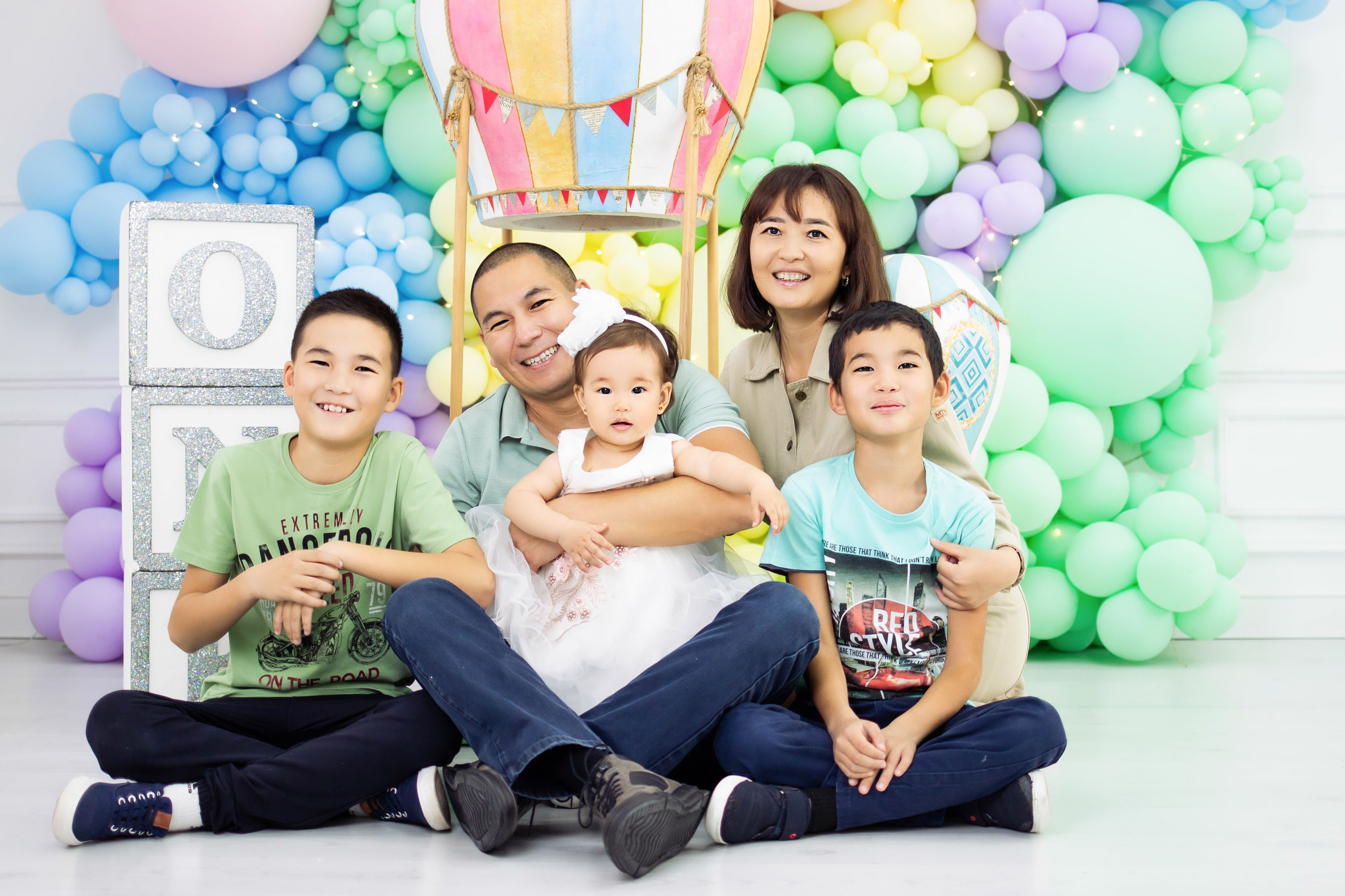 Детская, семейная фотосессия. Фотограф новорожденных в Новосибирске