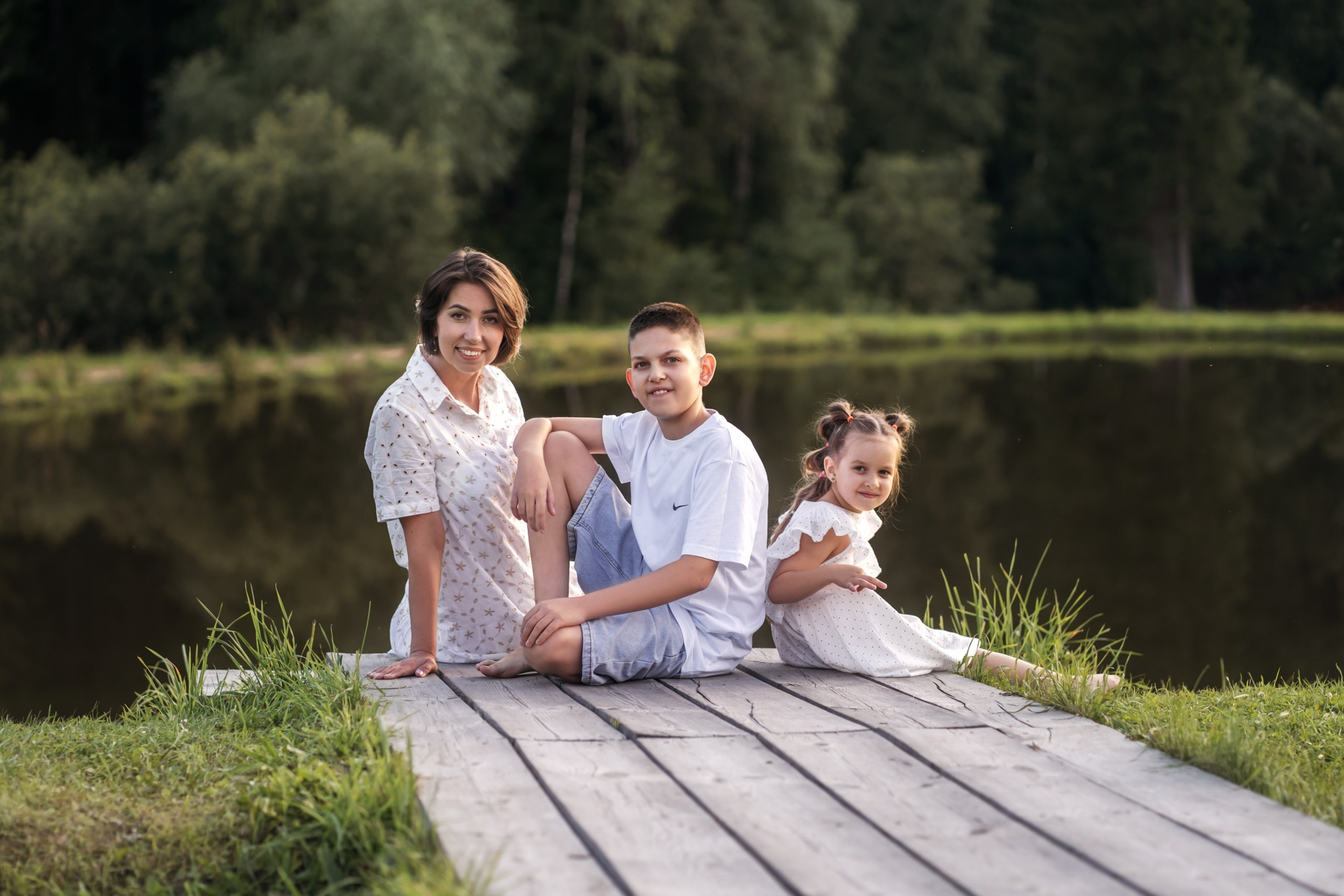 Семейная съемка за городом. Мила Посвит Фотограф новорожденных в Тобольске