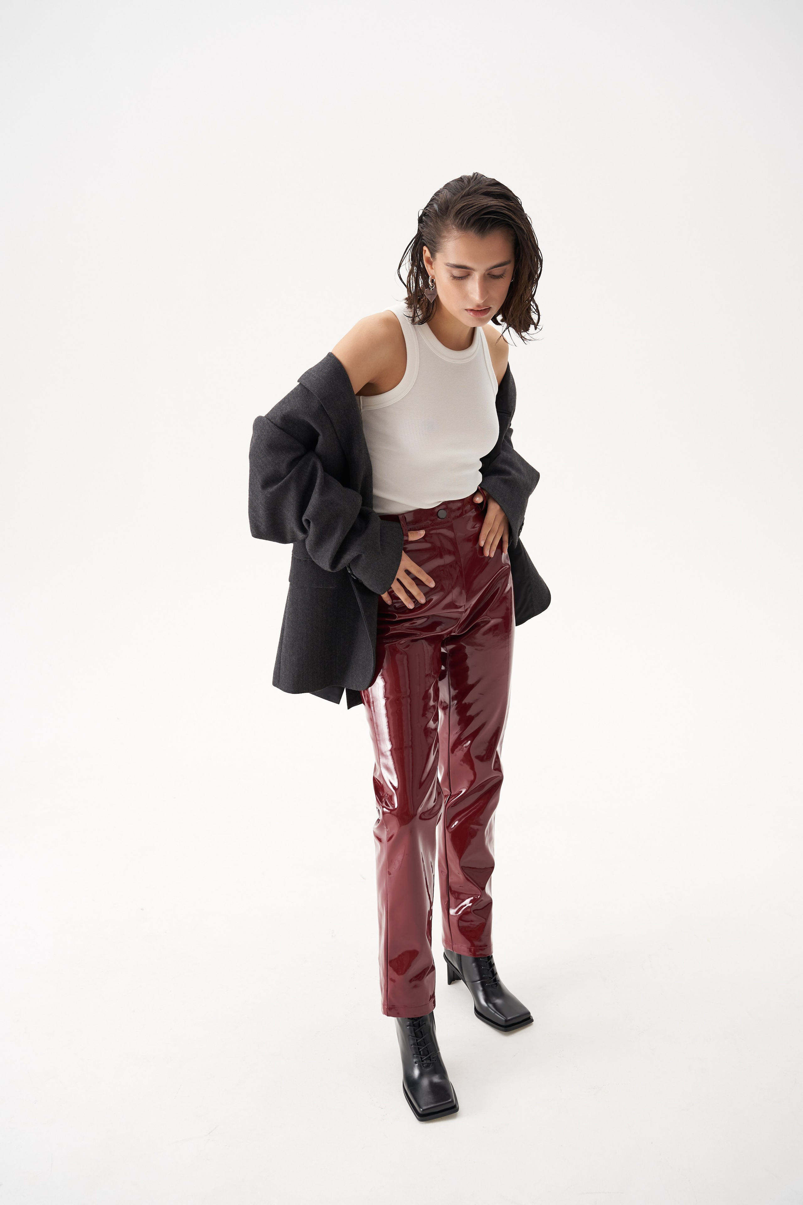 Каталог на циклораме (мягкий боковой свет). Коммерческий фотограф в Москве Хабибуллина Эльза