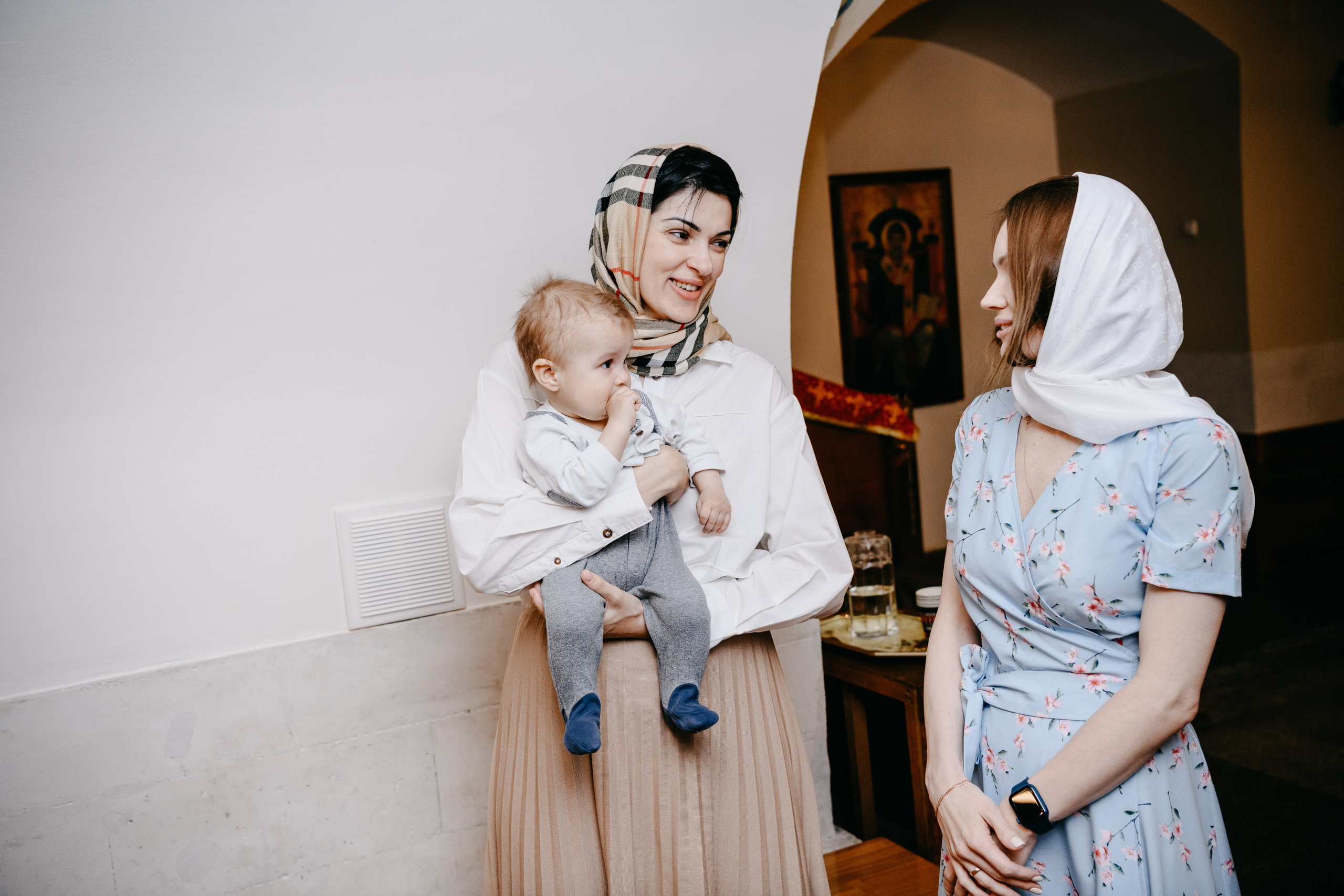Крещение Александра. Фотограф на выписку из роддома в Москве и МО
