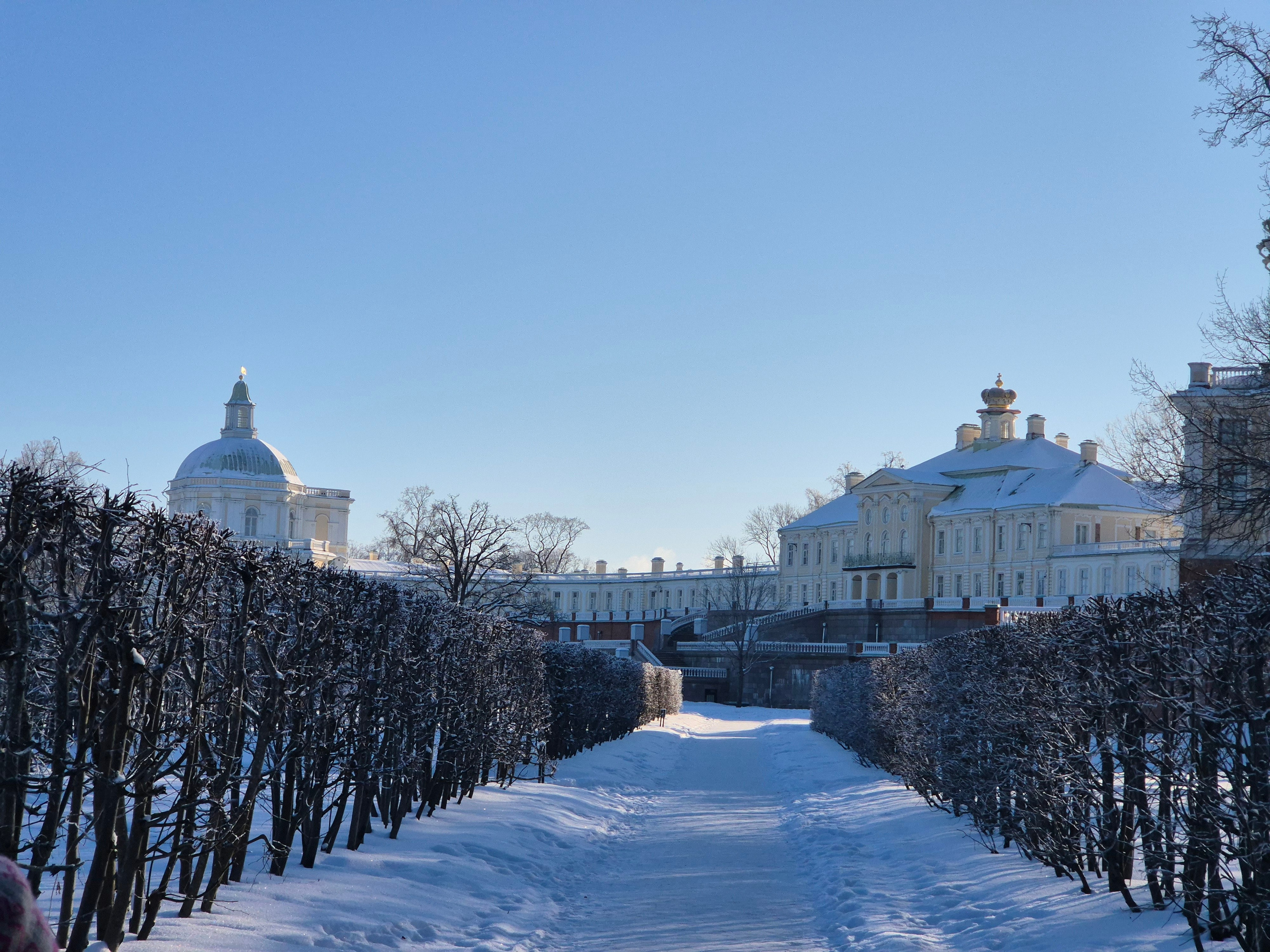 Следующая остановка - Ораниенбаум (Ломоносов)