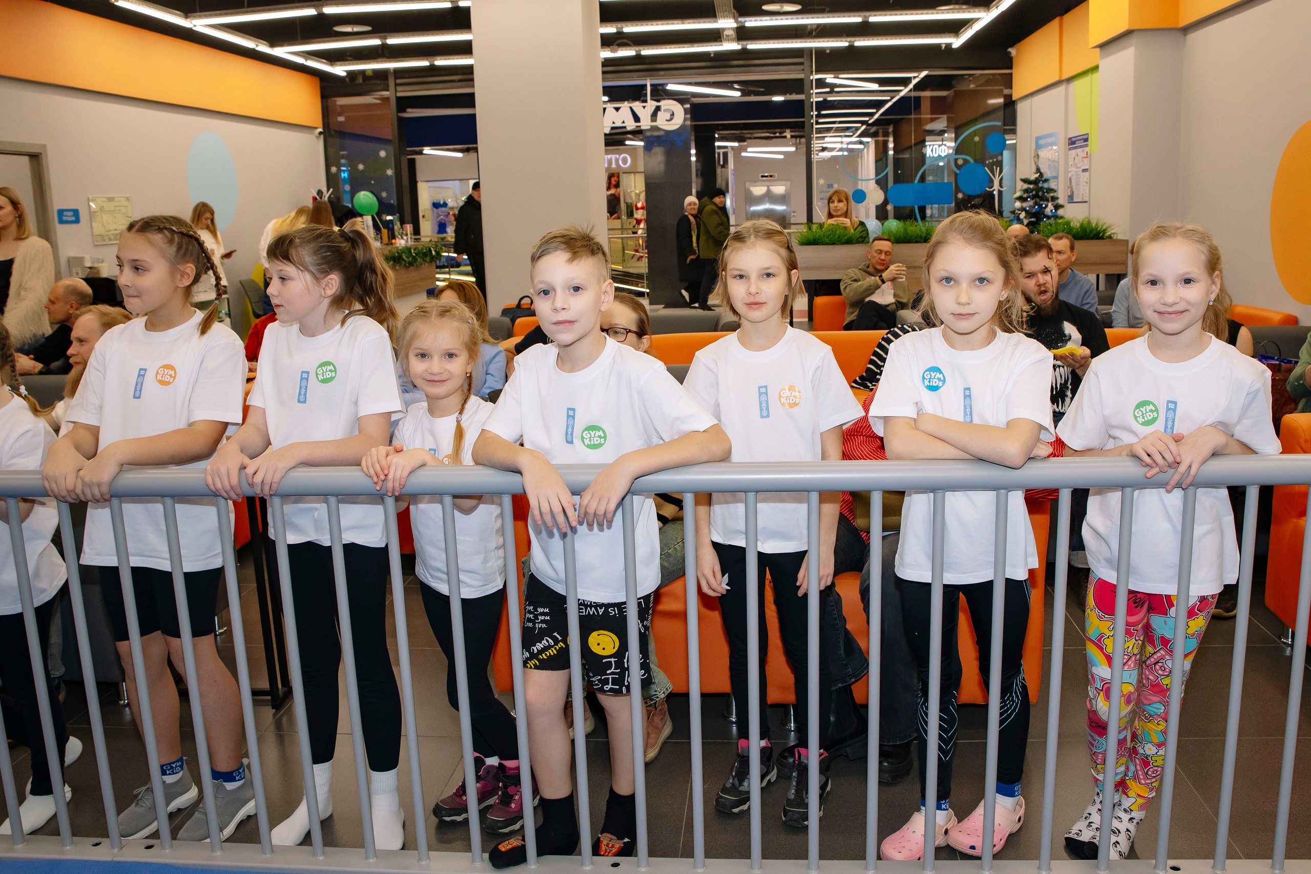 Соревнования по гимнастике в Gymkids Чертаново. Профессиональный фотограф в Москве | Заказать фотосессию и съемку