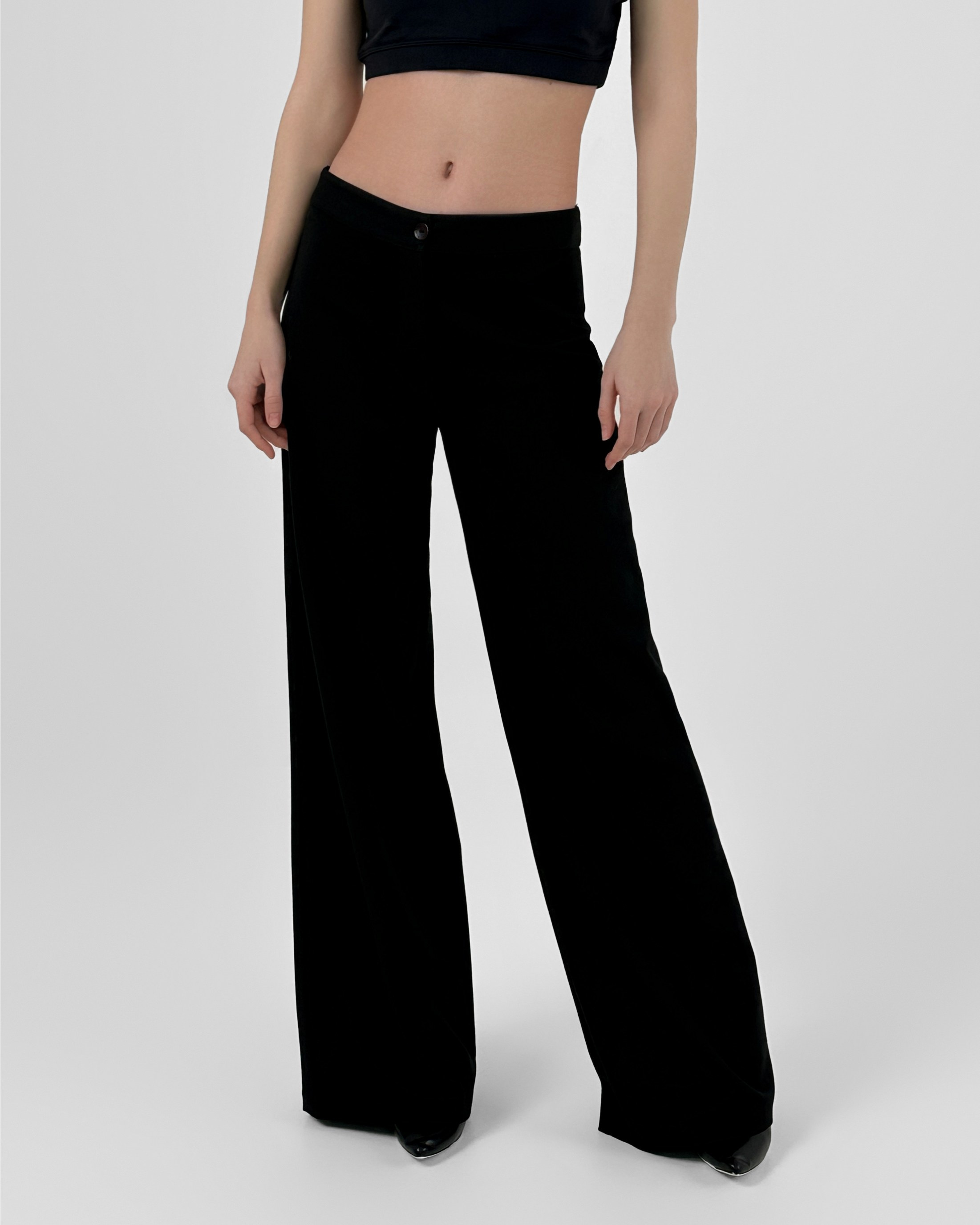 Широкие брюки  со средней посадкой 500 руб/час Размер S, M | Залоговая стоимость - 2000 руб 