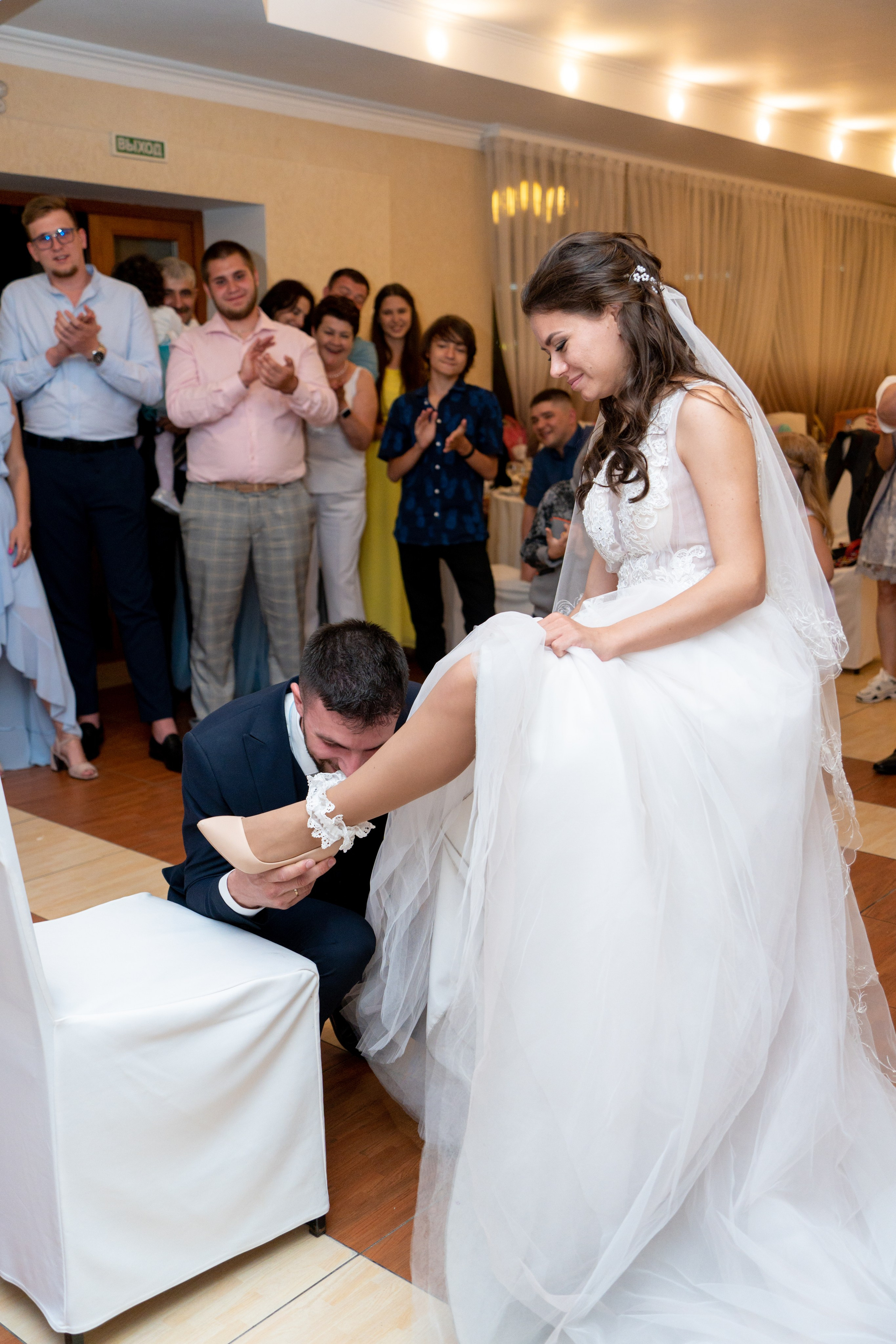 Ира и Ян. День свадьбы. Репортажный и интерьерный фотограф Александра Солдатова